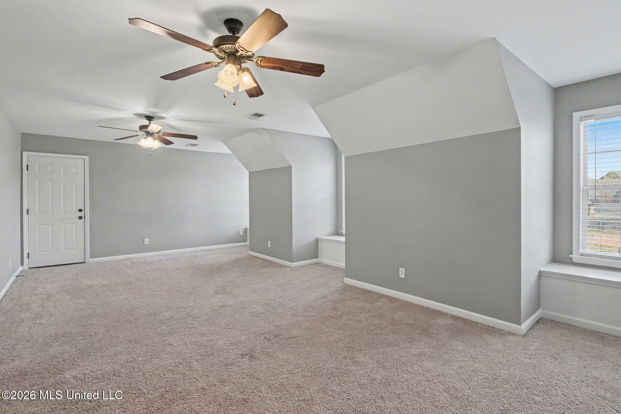 2964 Vanguard Drive Property Photo 28