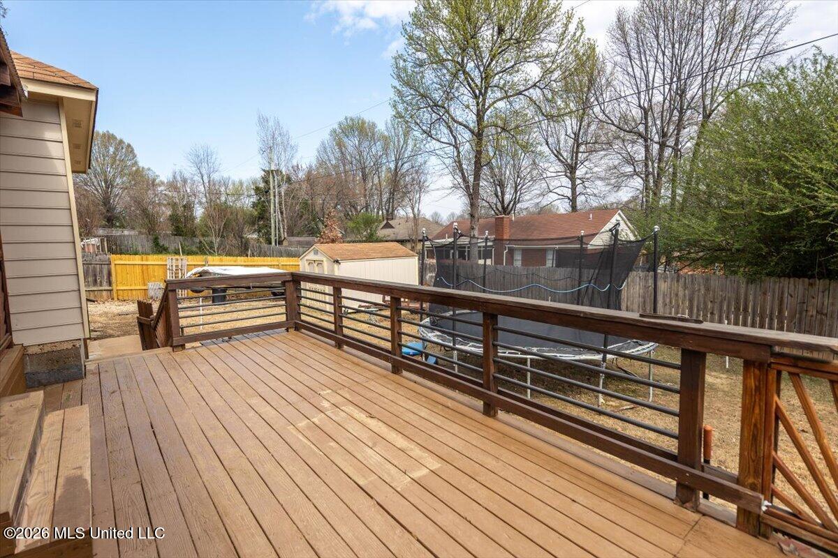 9868 Sequoia Lane Property Photo 21