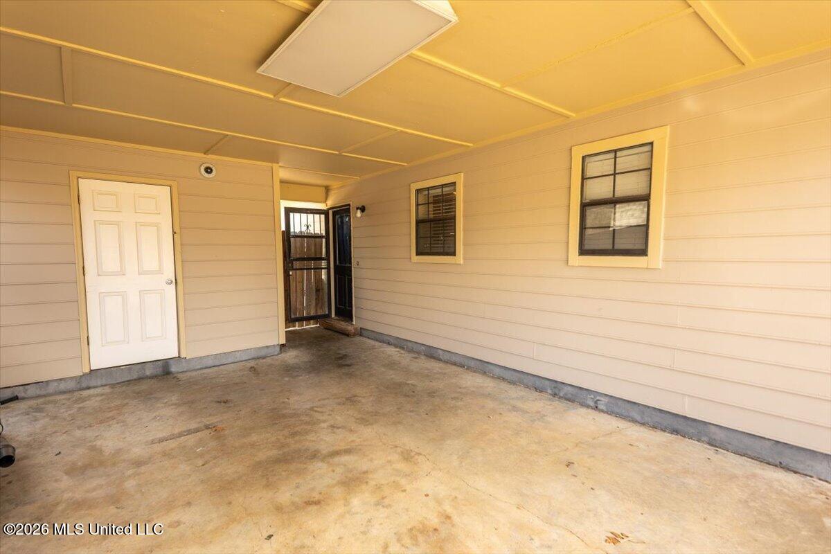 9868 Sequoia Lane Property Photo 24