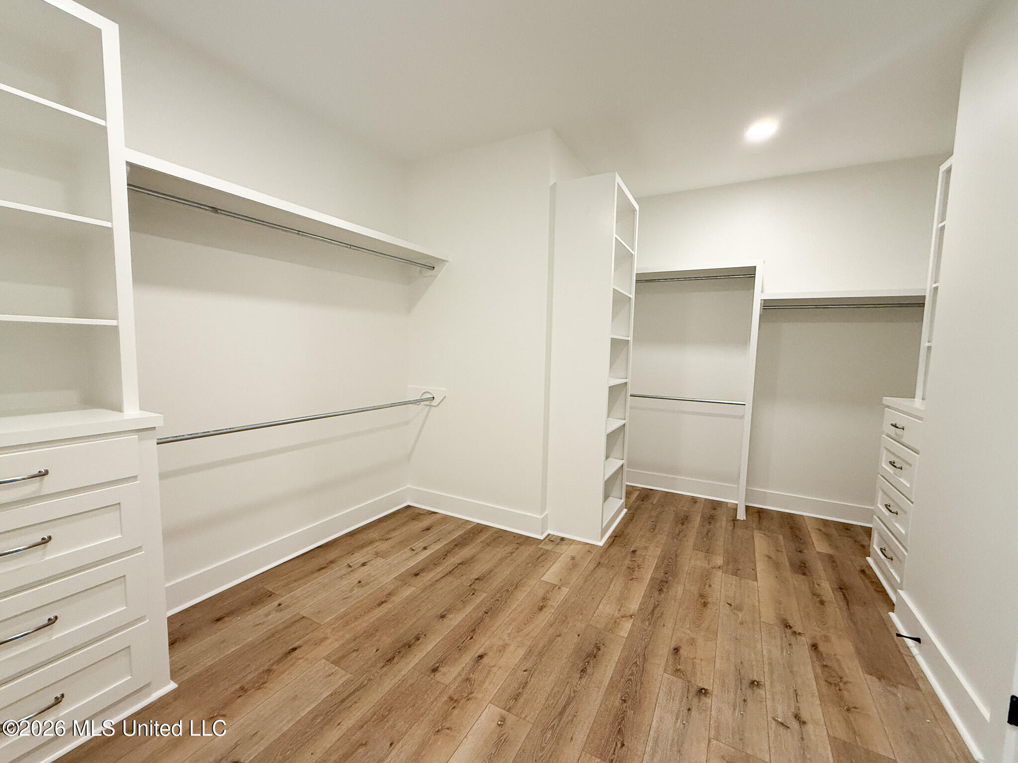 348 Oakville Circle Property Photo 15