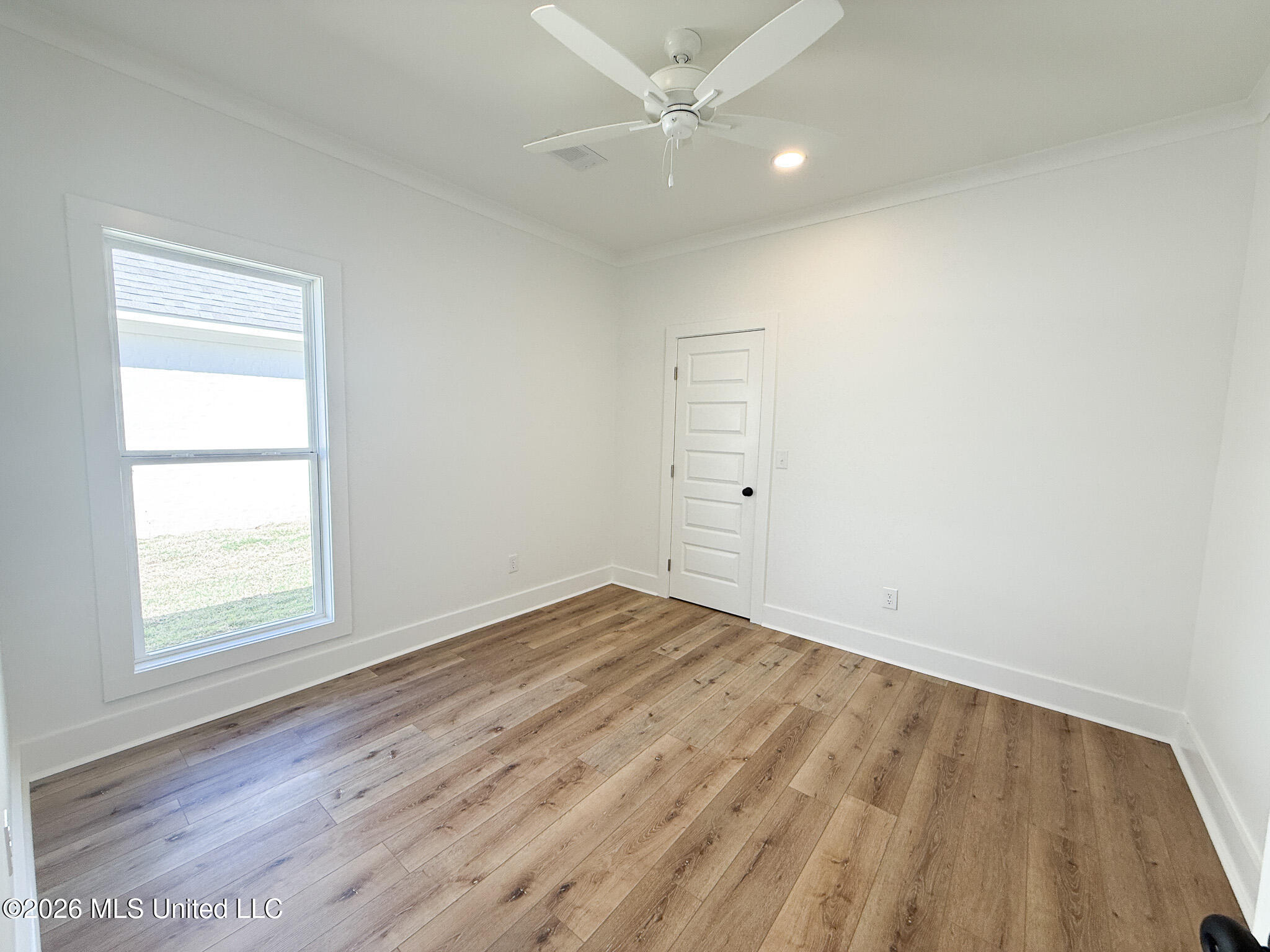 348 Oakville Circle Property Photo 18