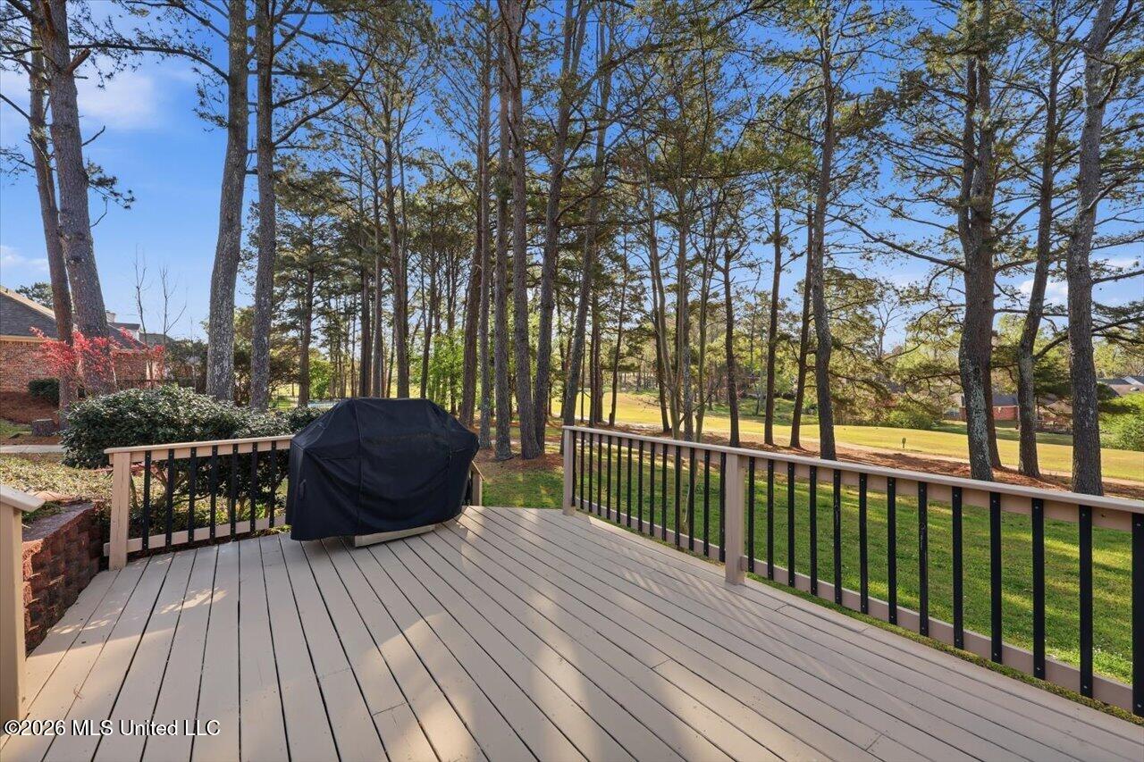 827 Annandale Road Property Photo 4