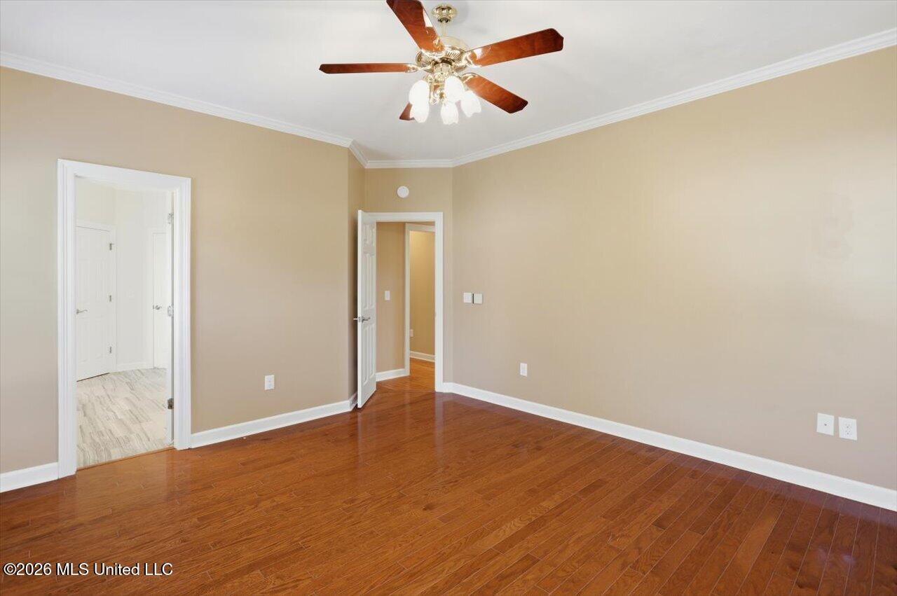 827 Annandale Road Property Photo 23