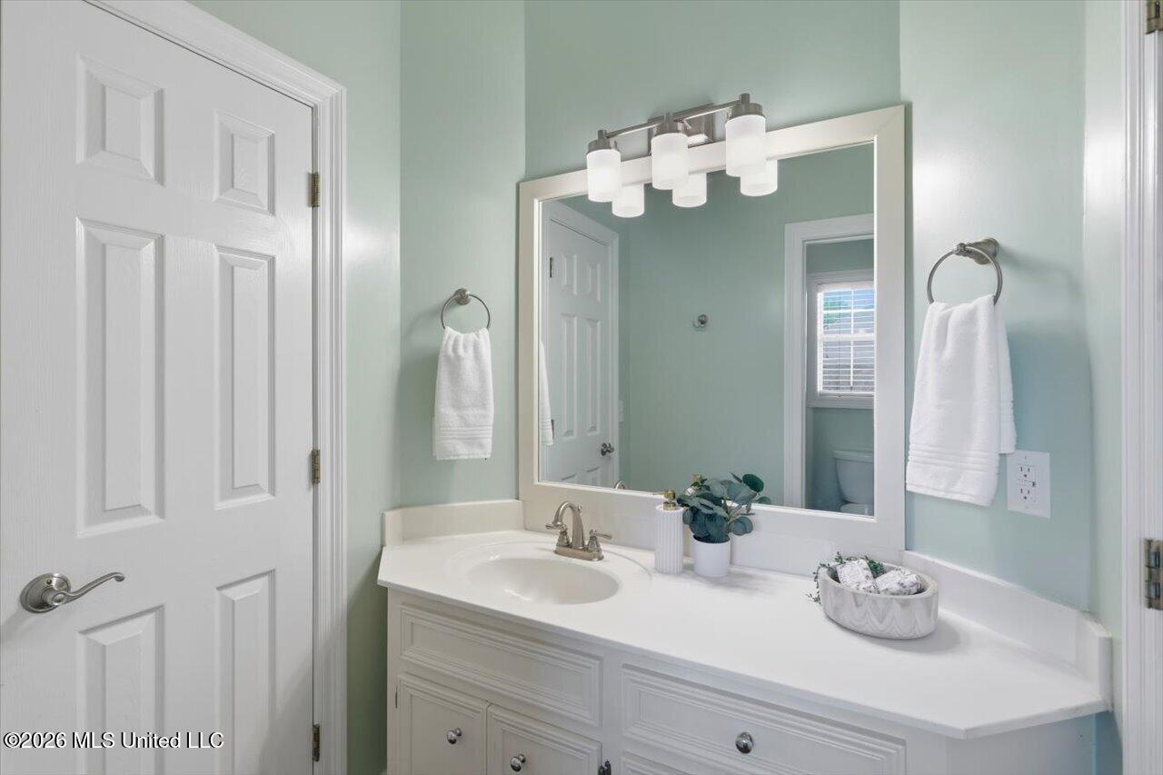 827 Annandale Road Property Photo 27