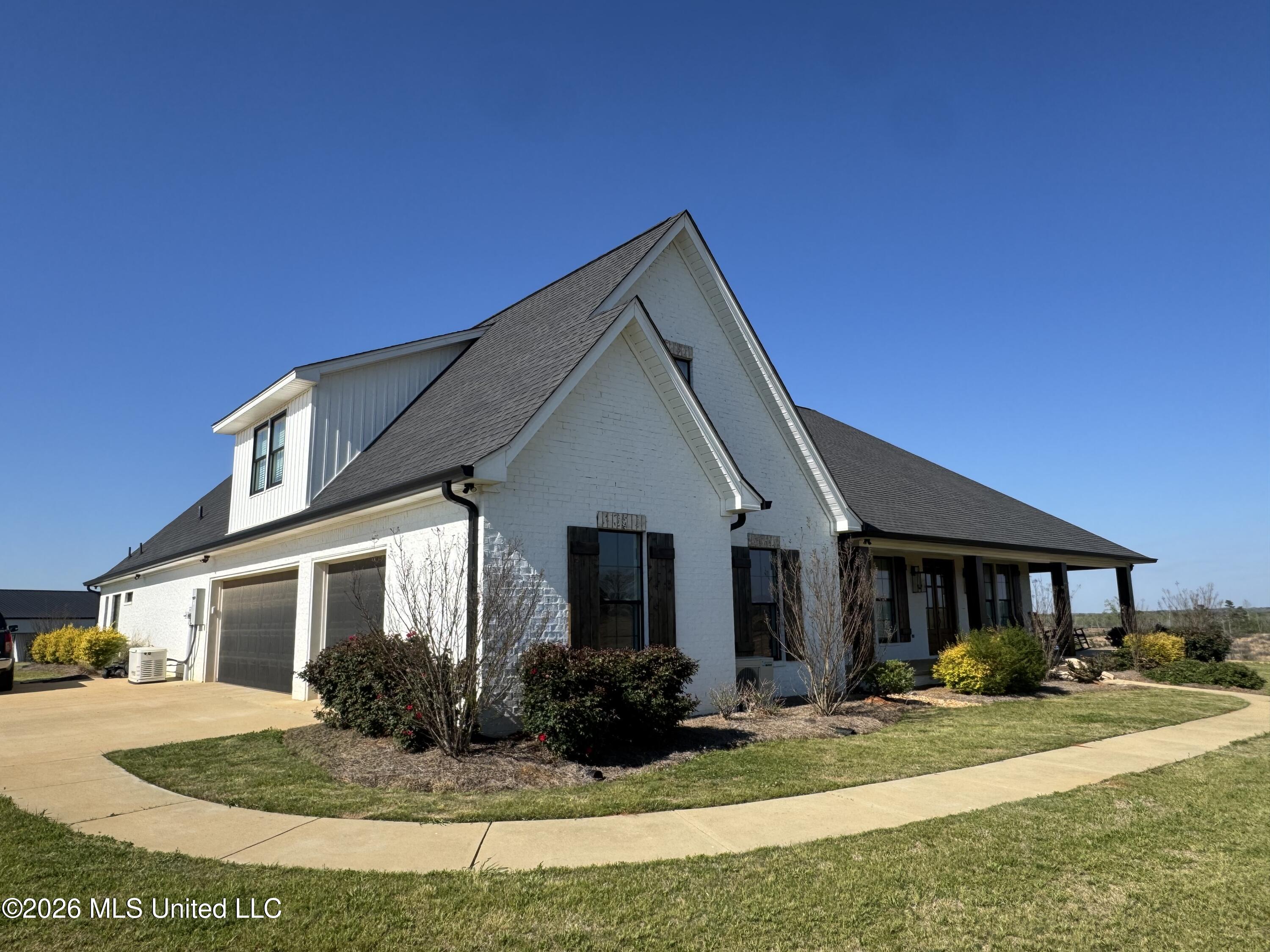 329 Gilmer's Chapel Road Property Photo 3