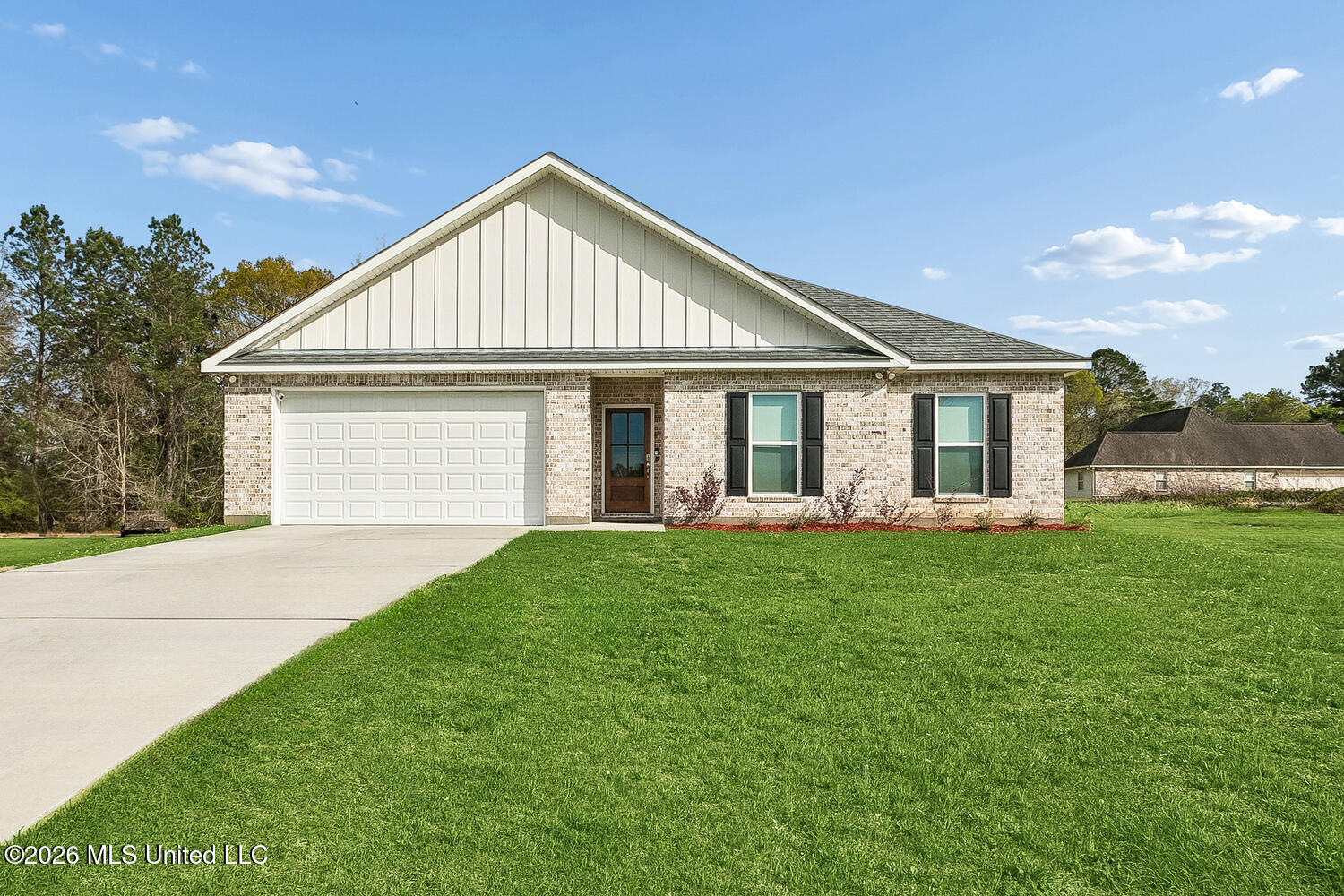 85 Knoll Creek Drive Property Photo 1