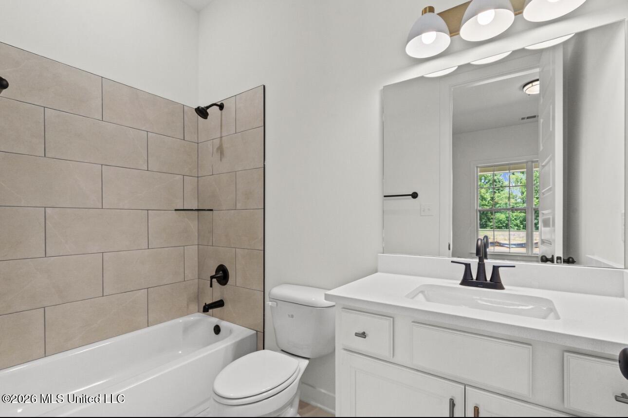 2225 Highground Drive Property Photo 15