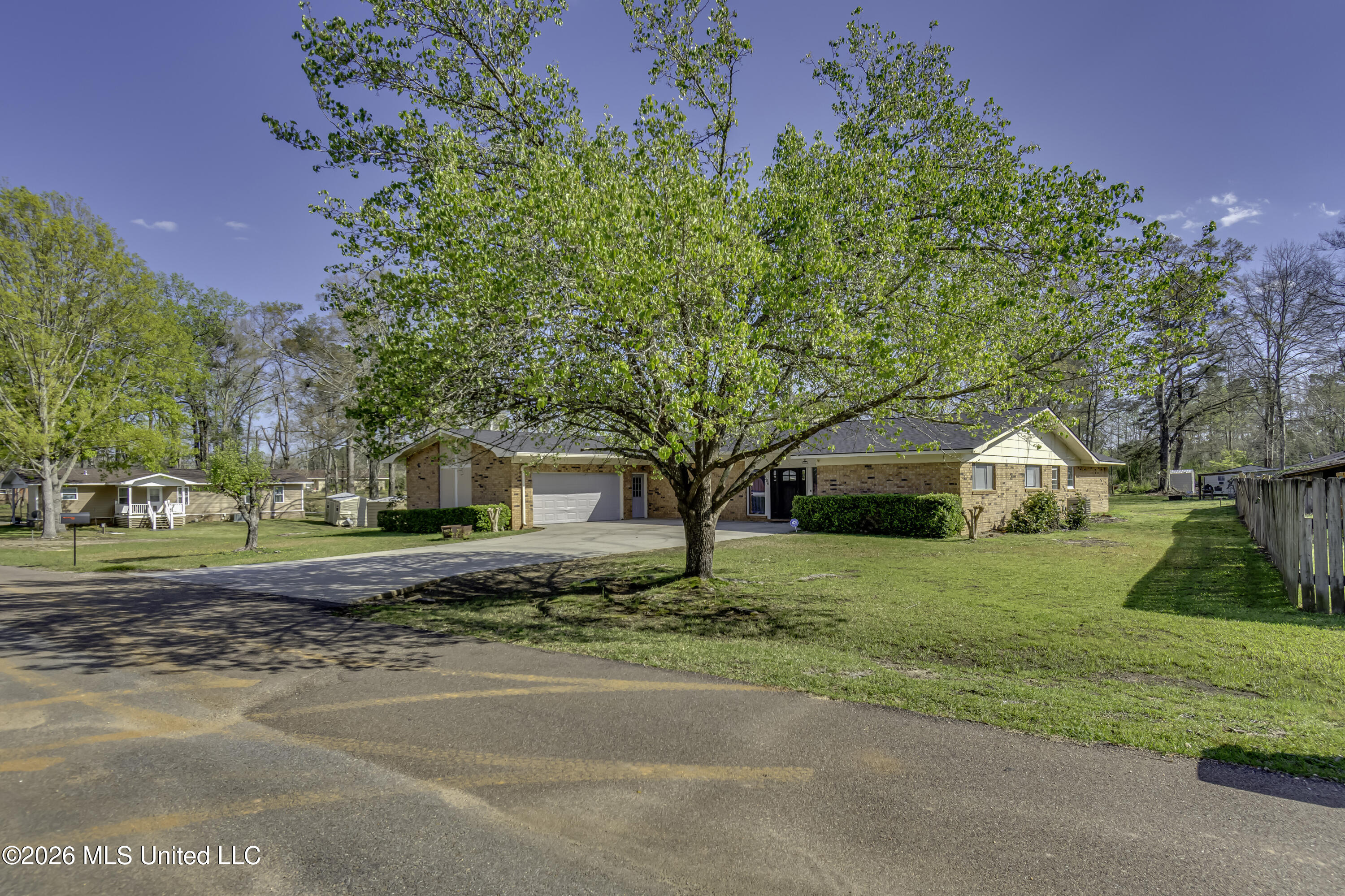306 Hancock Drive Property Photo 4