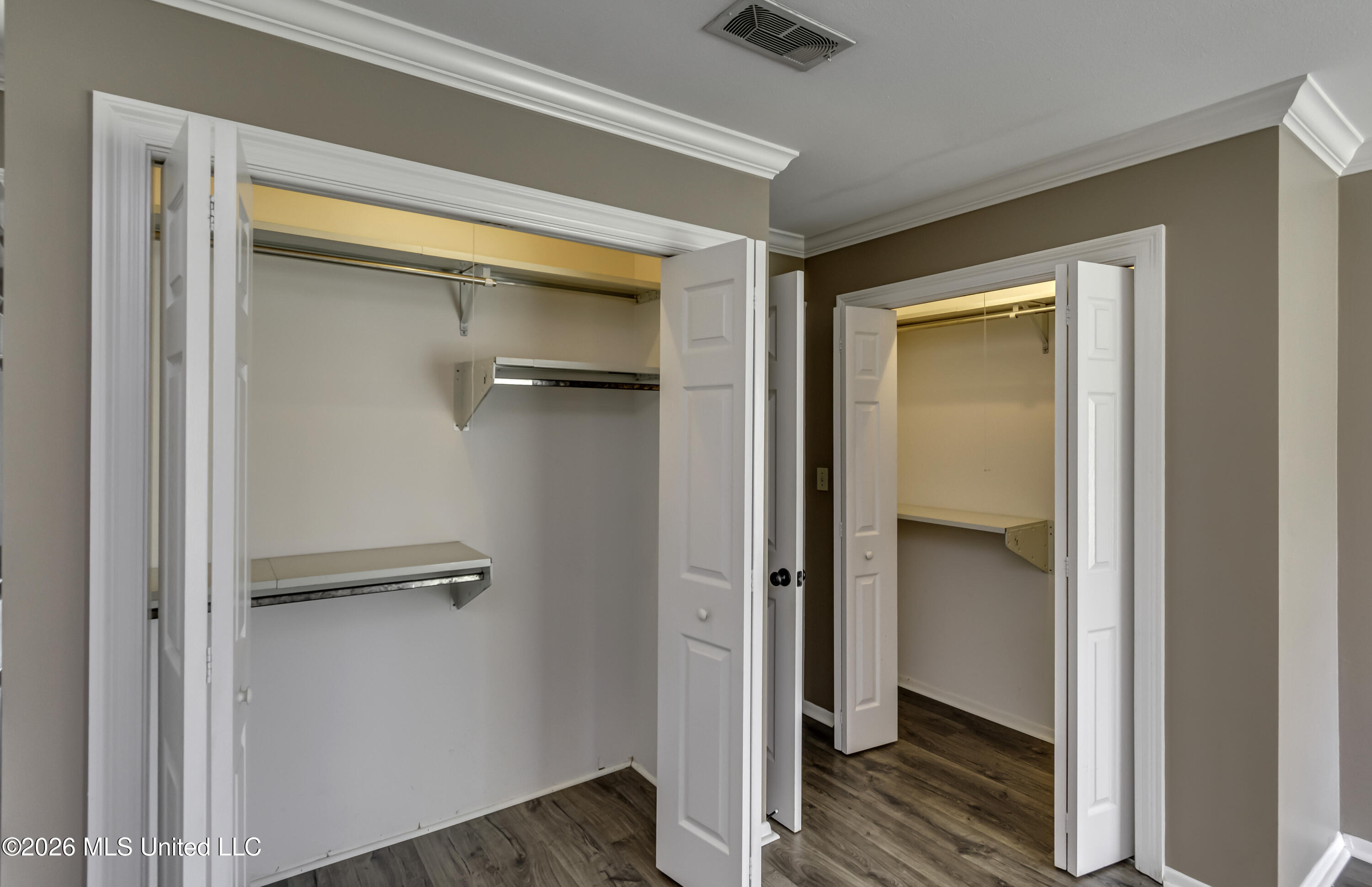 306 Hancock Drive Property Photo 40