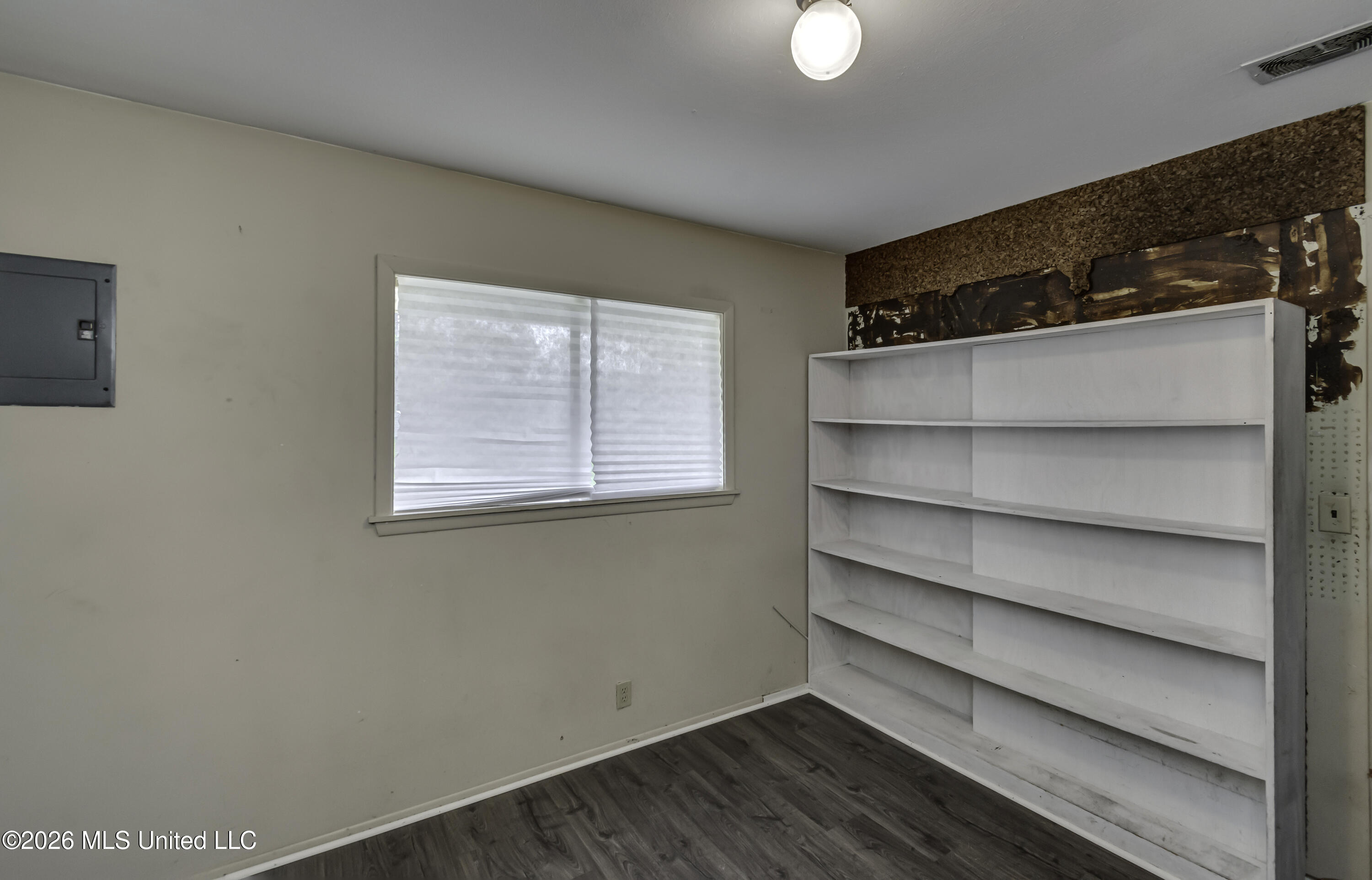 306 Hancock Drive Property Photo 44