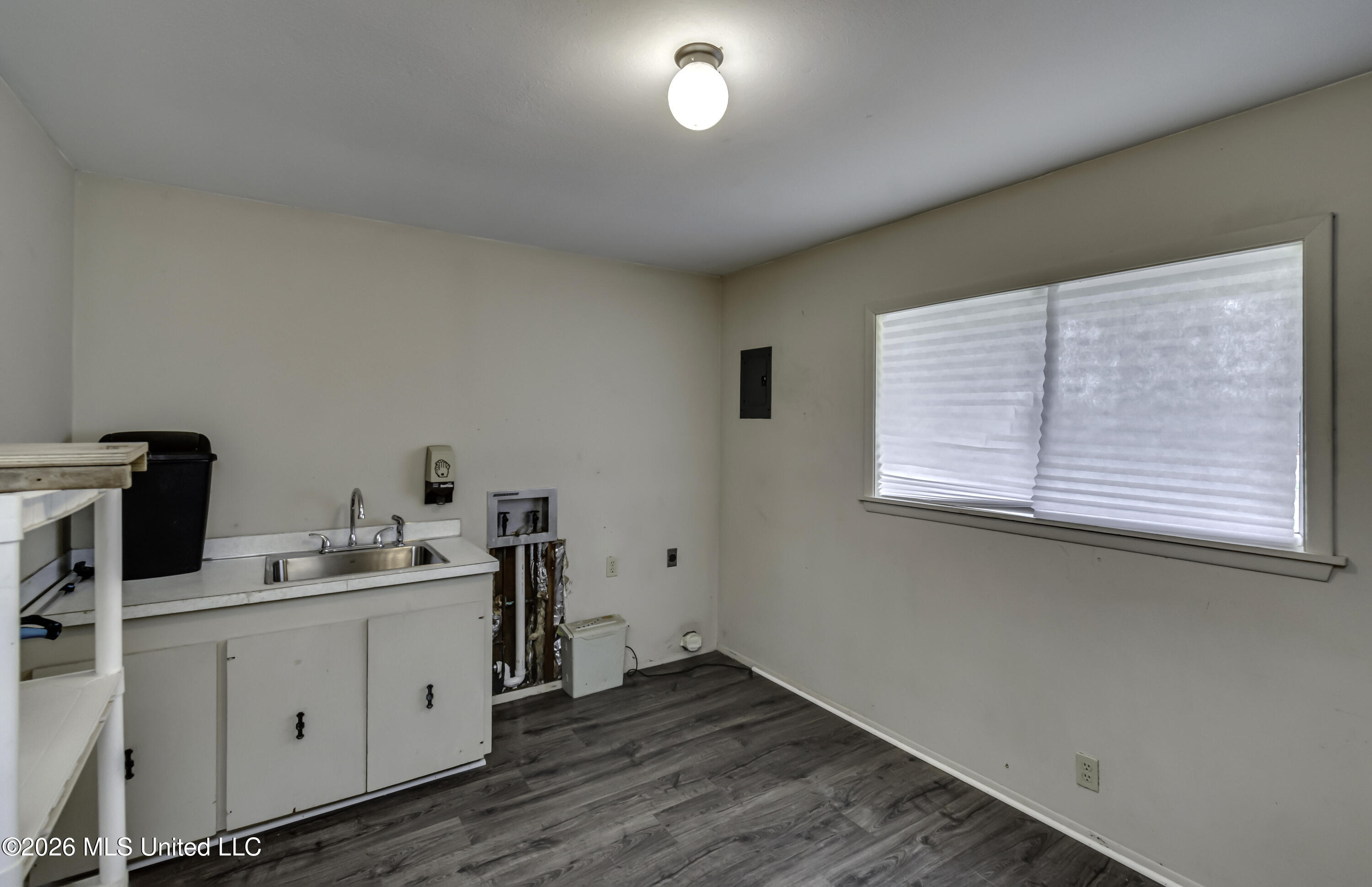 306 Hancock Drive Property Photo 47