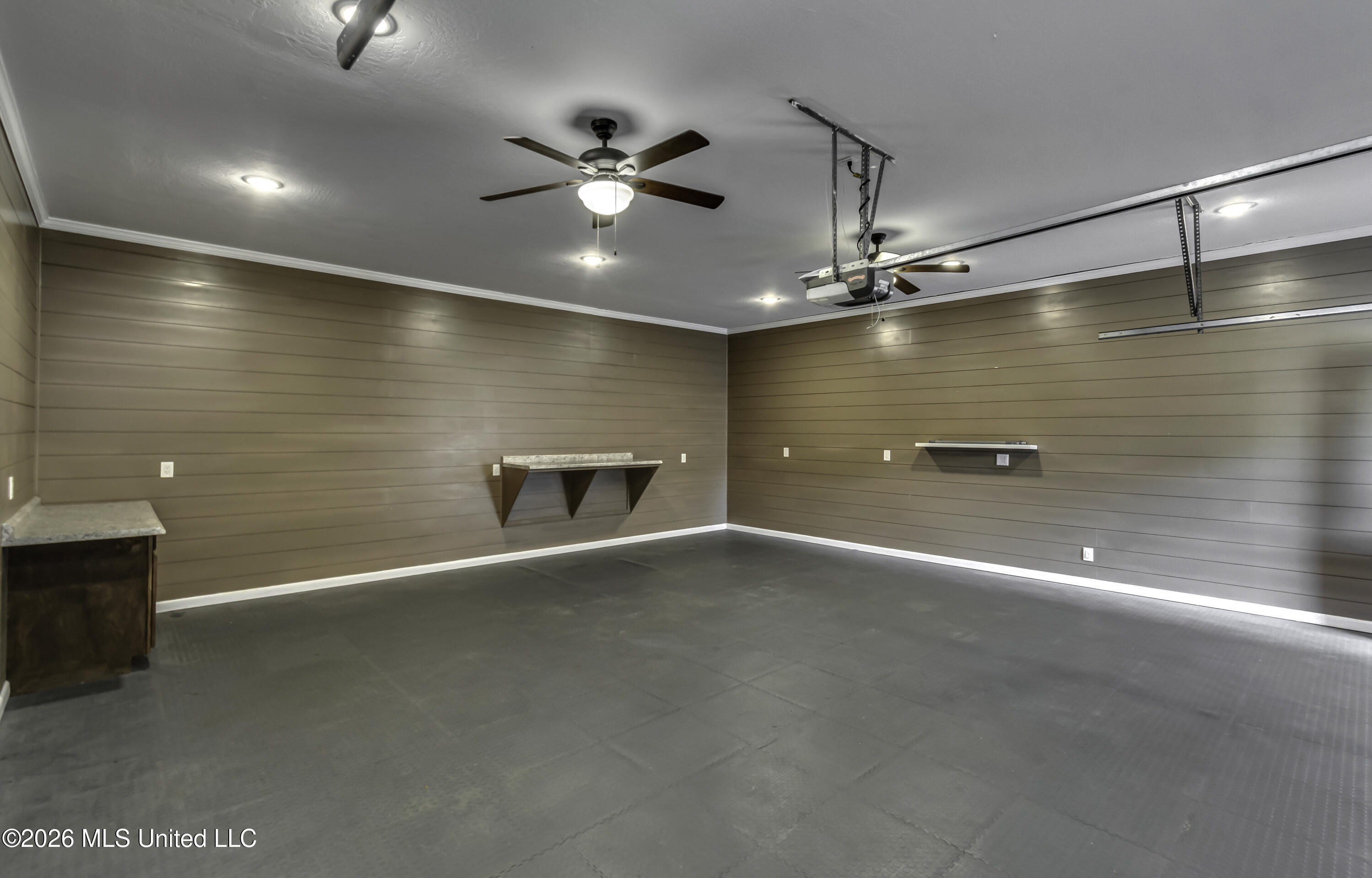 306 Hancock Drive Property Photo 48
