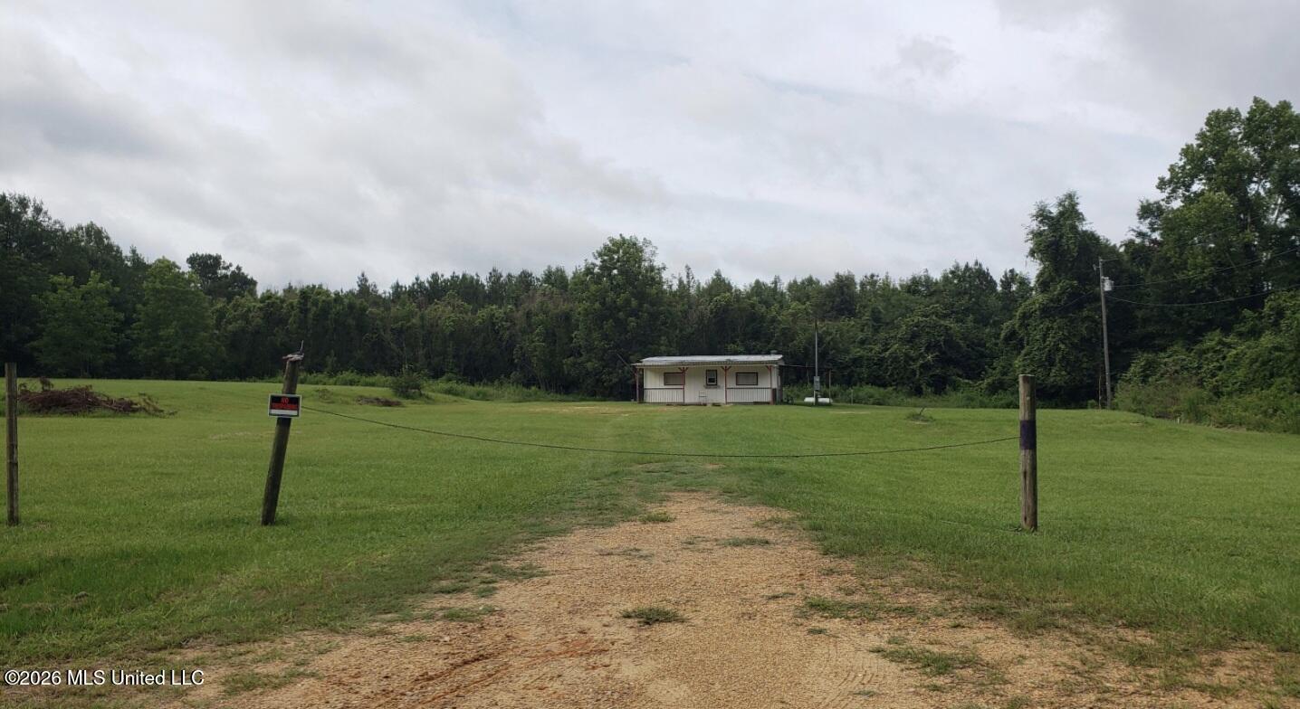 2050 W Gallman Road Property Photo 3