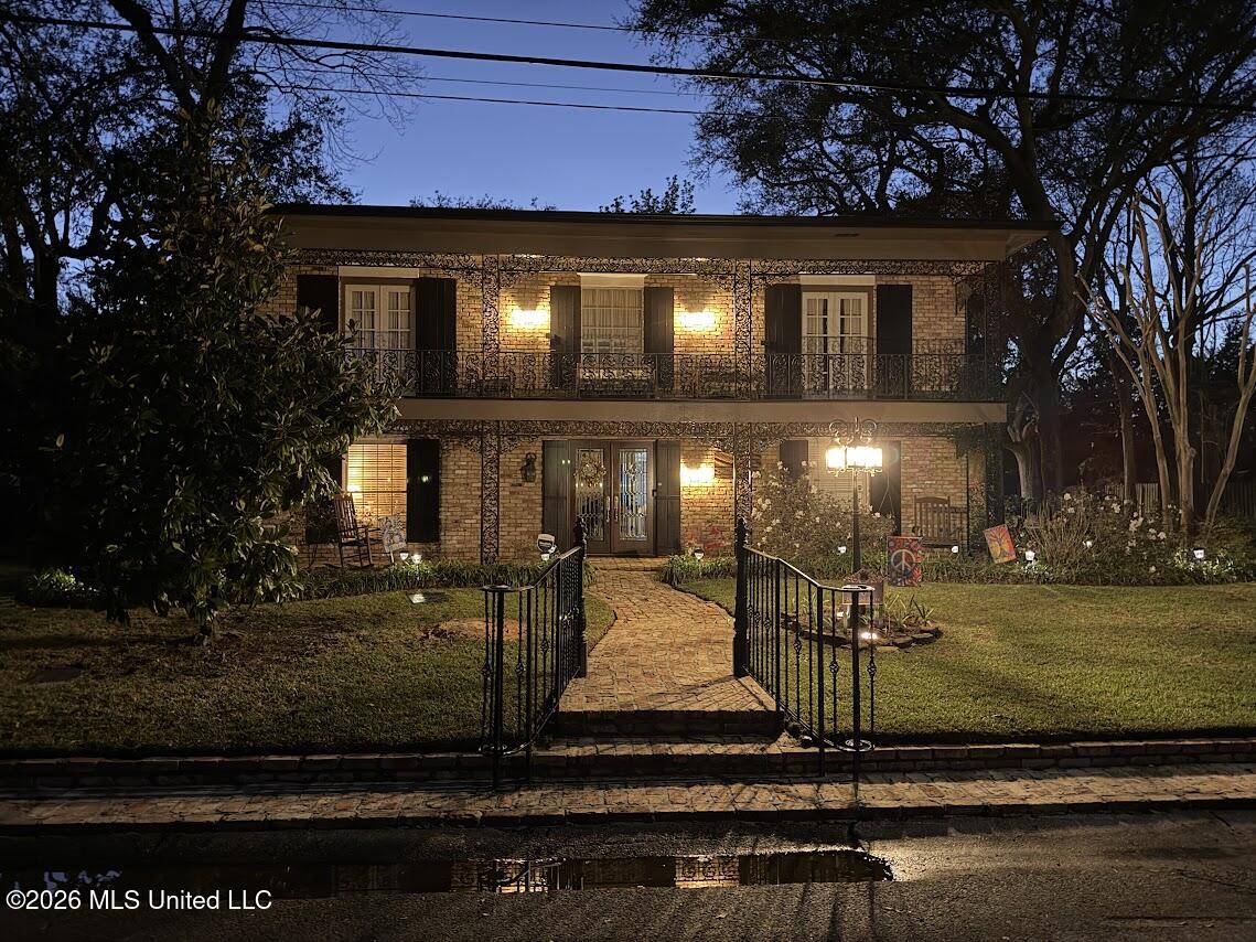 807 Del Sud Drive Property Photo 3