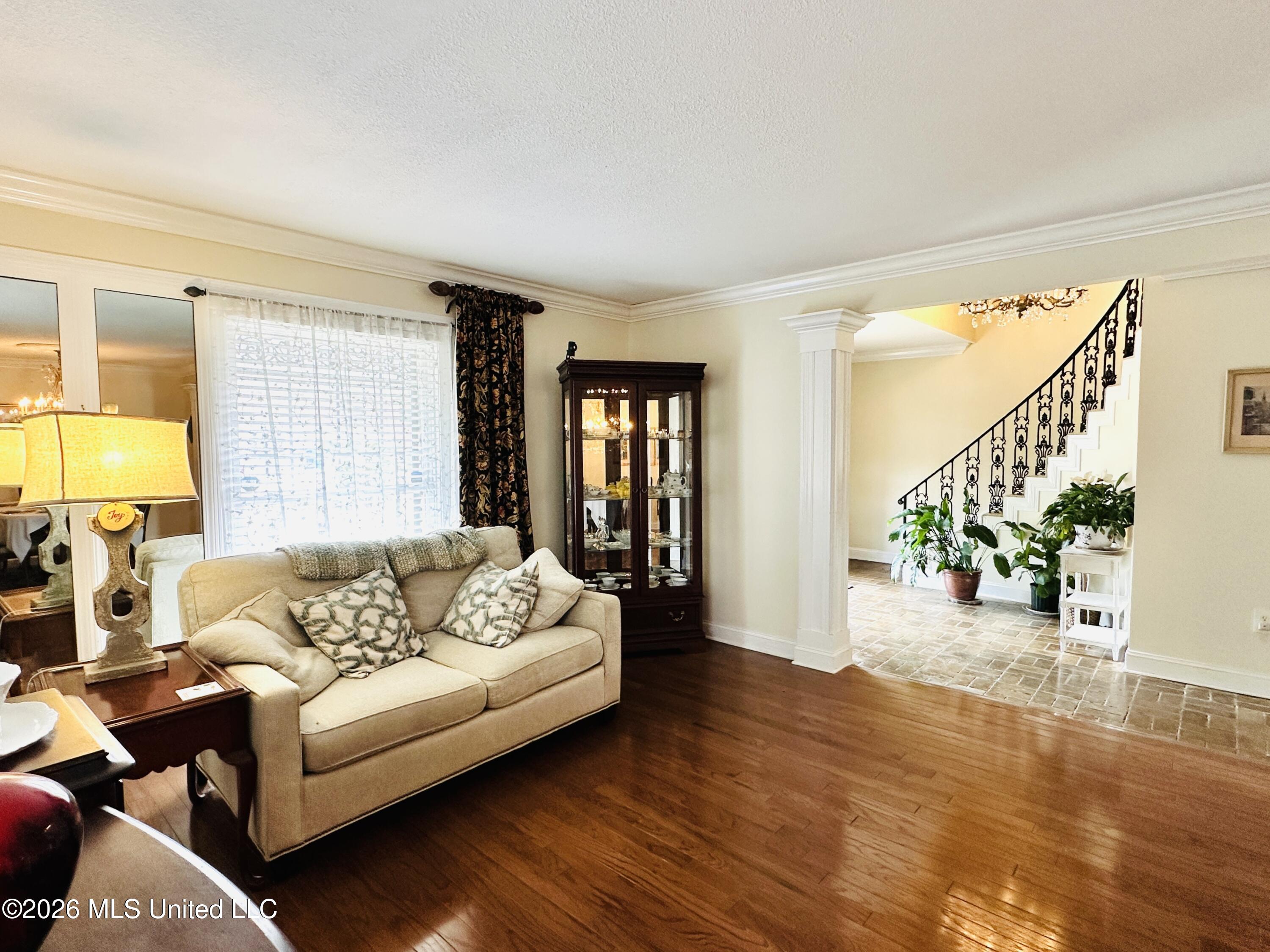 807 Del Sud Drive Property Photo 12
