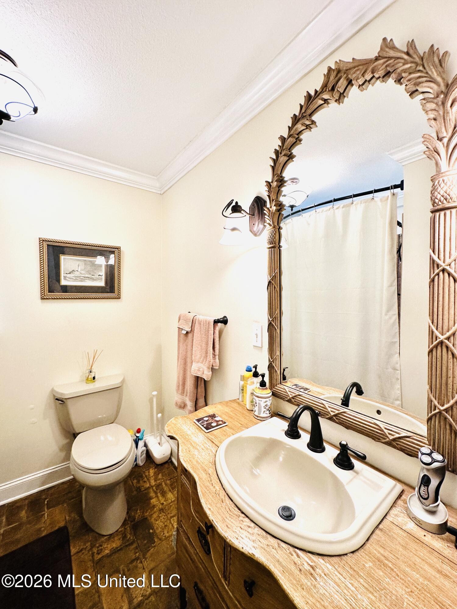 807 Del Sud Drive Property Photo 33