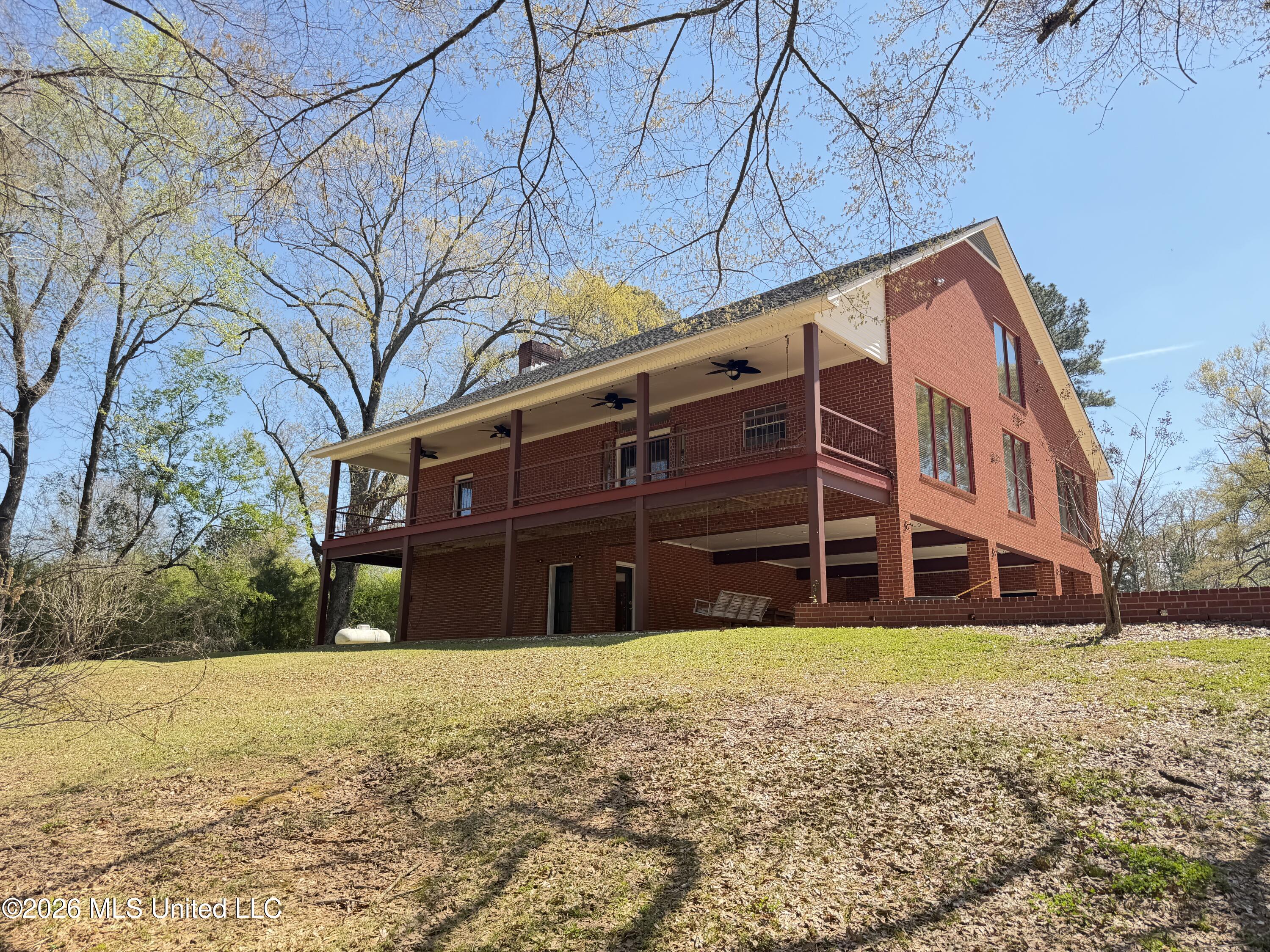 3253 Highway 488 Property Photo 4