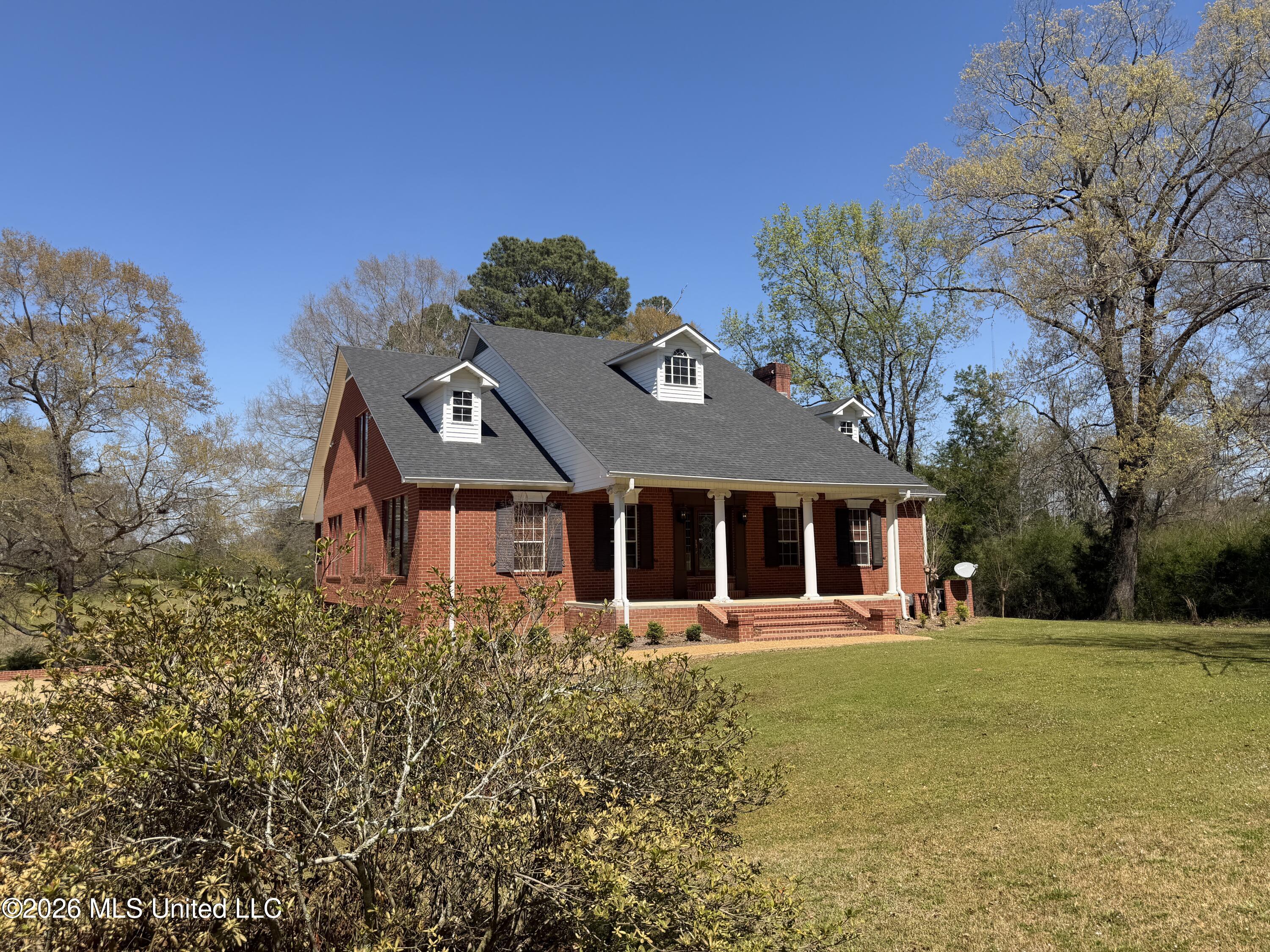 3253 Highway 488 Property Photo 11