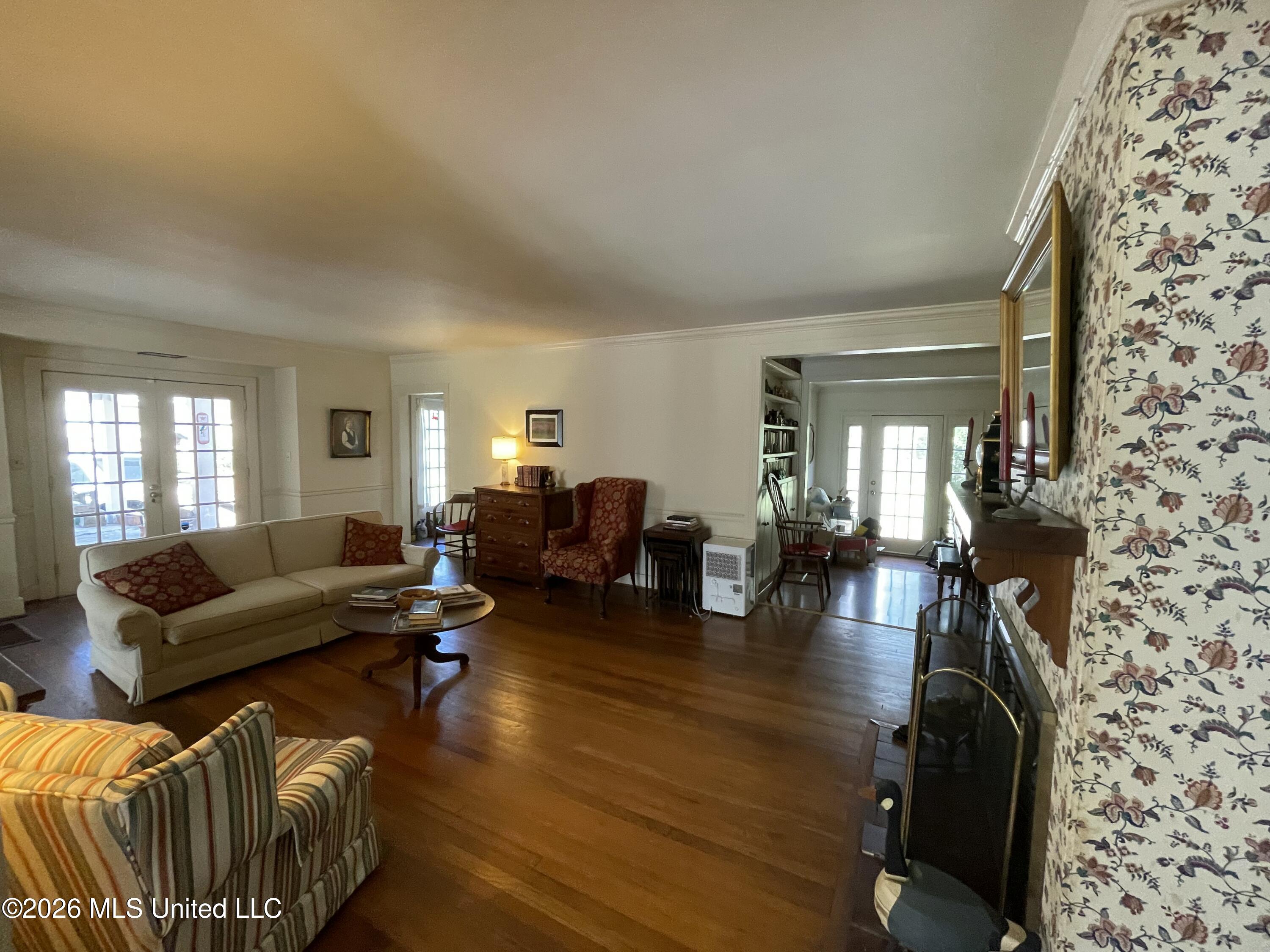 425 Natchez Avenue Property Photo 29