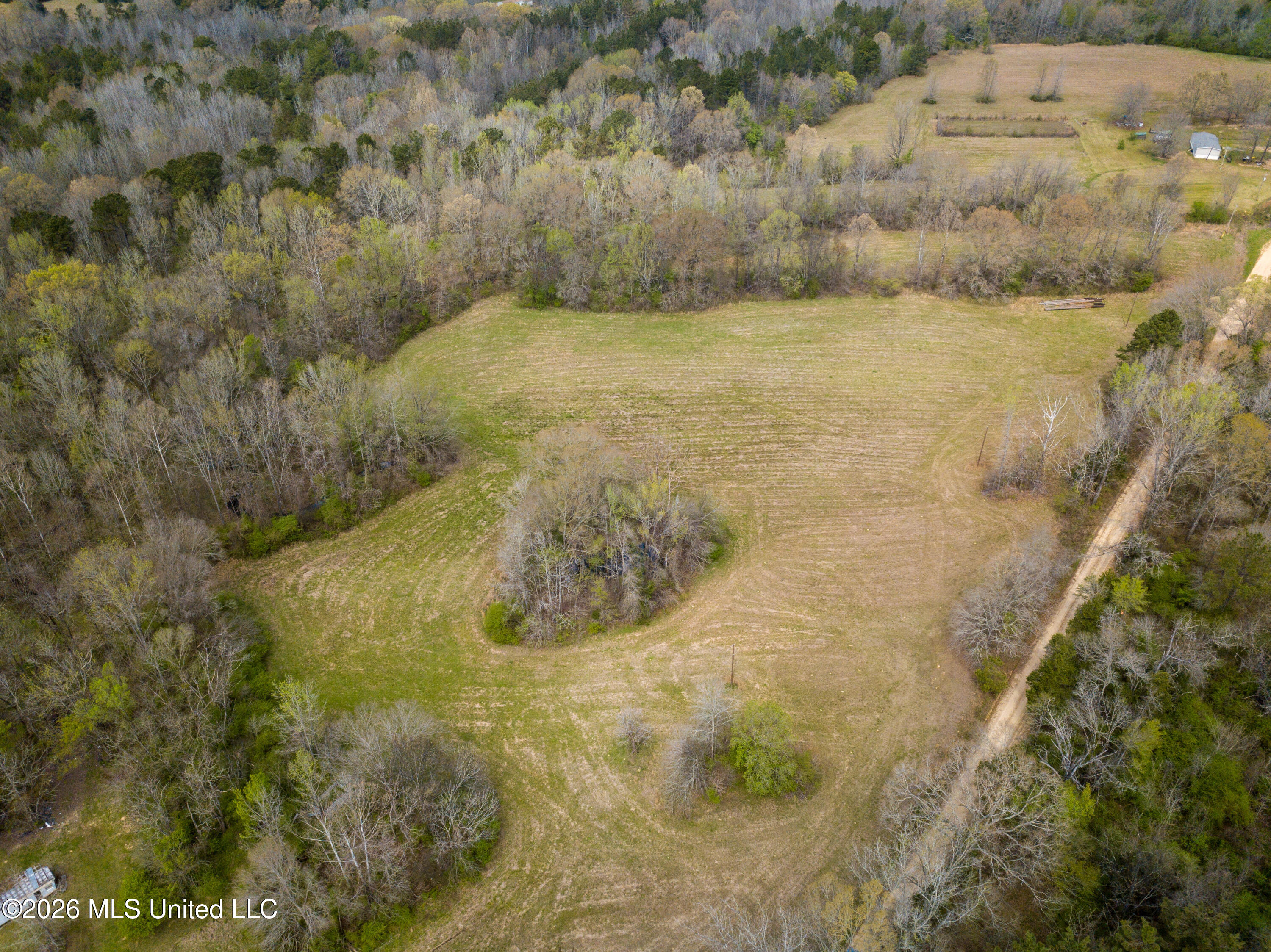 Simpson Road Property Photo 3
