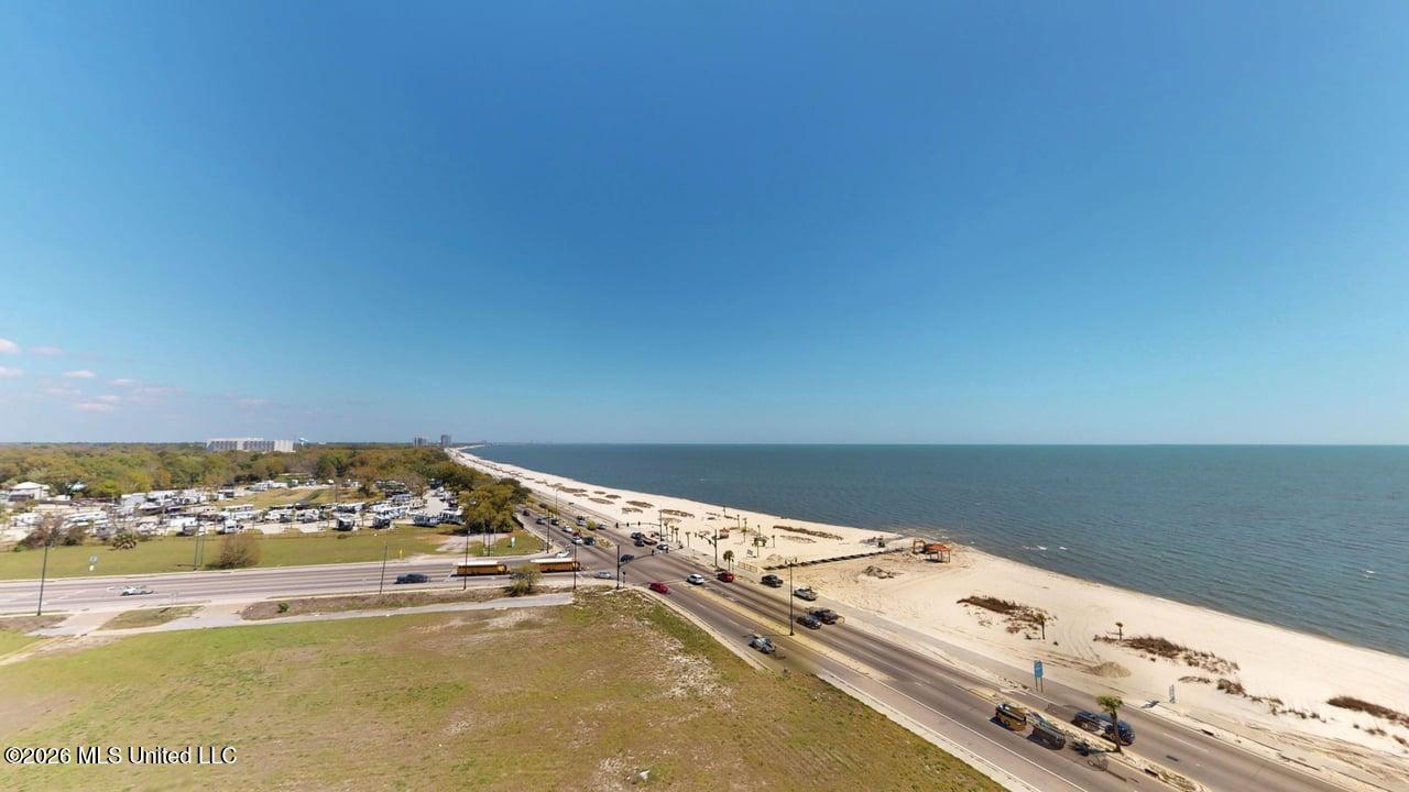 1200 Beach Drive Property Photo 25