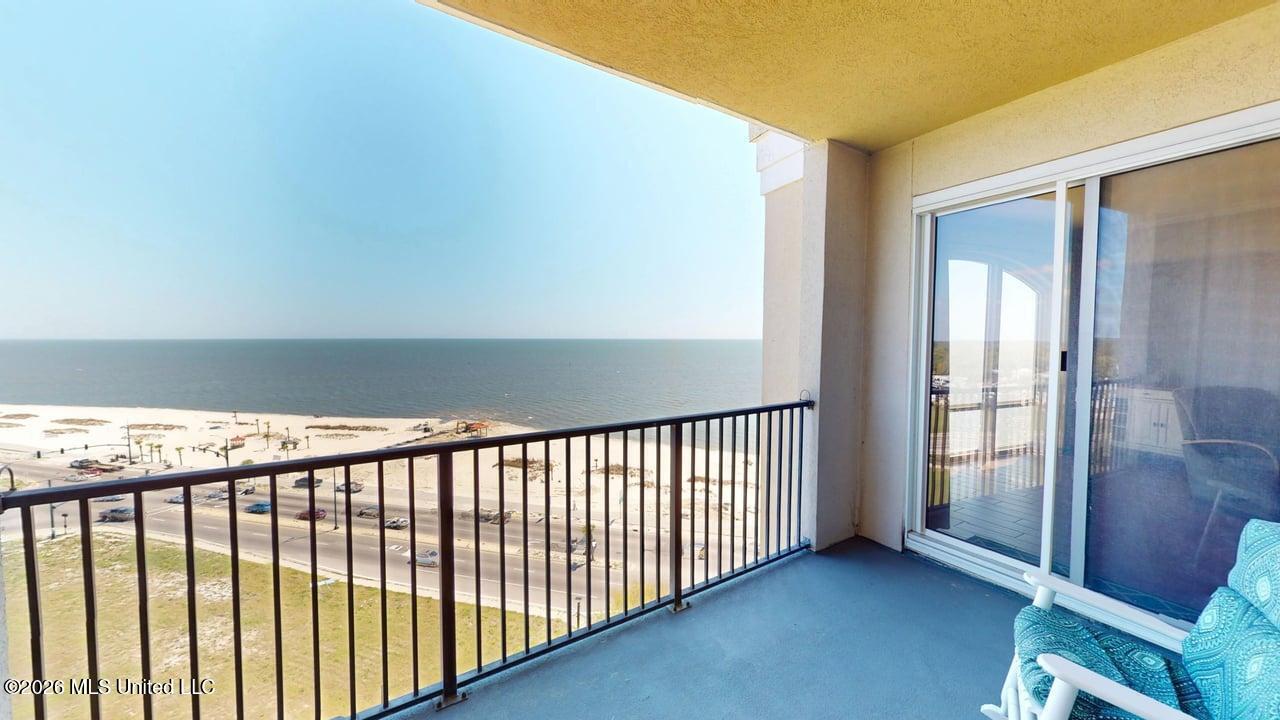 1200 Beach Drive Property Photo 26