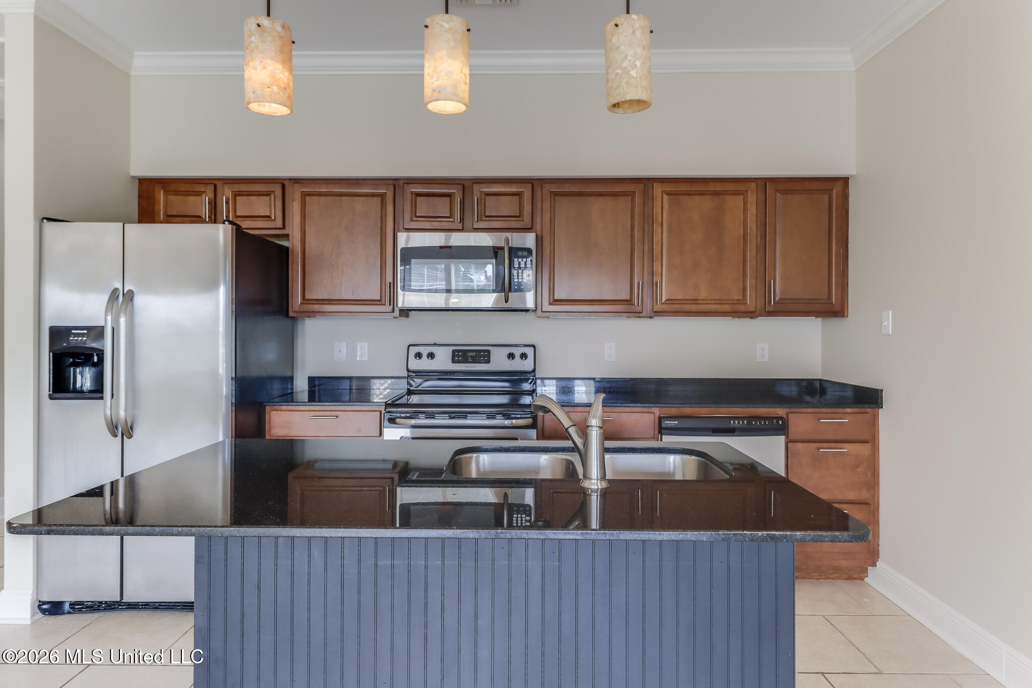 200 Jeff Davis Avenue Property Photo 4