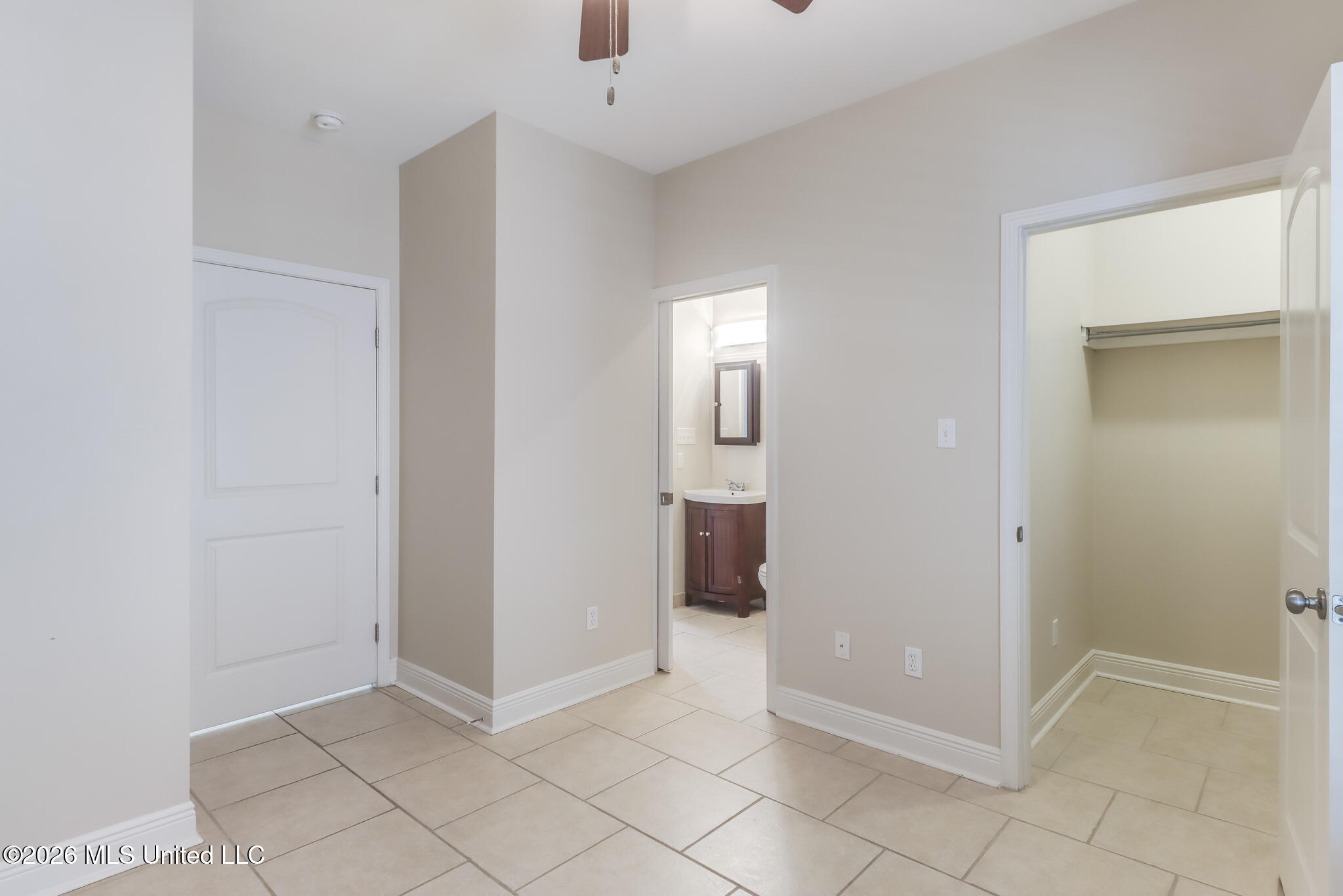 200 Jeff Davis Avenue Property Photo 5