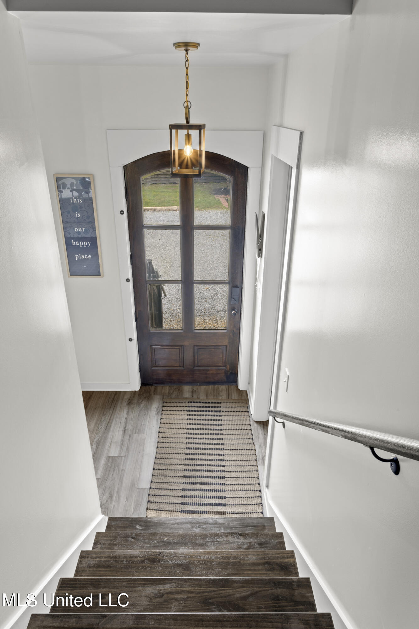 647 Howard Avenue Property Photo 80