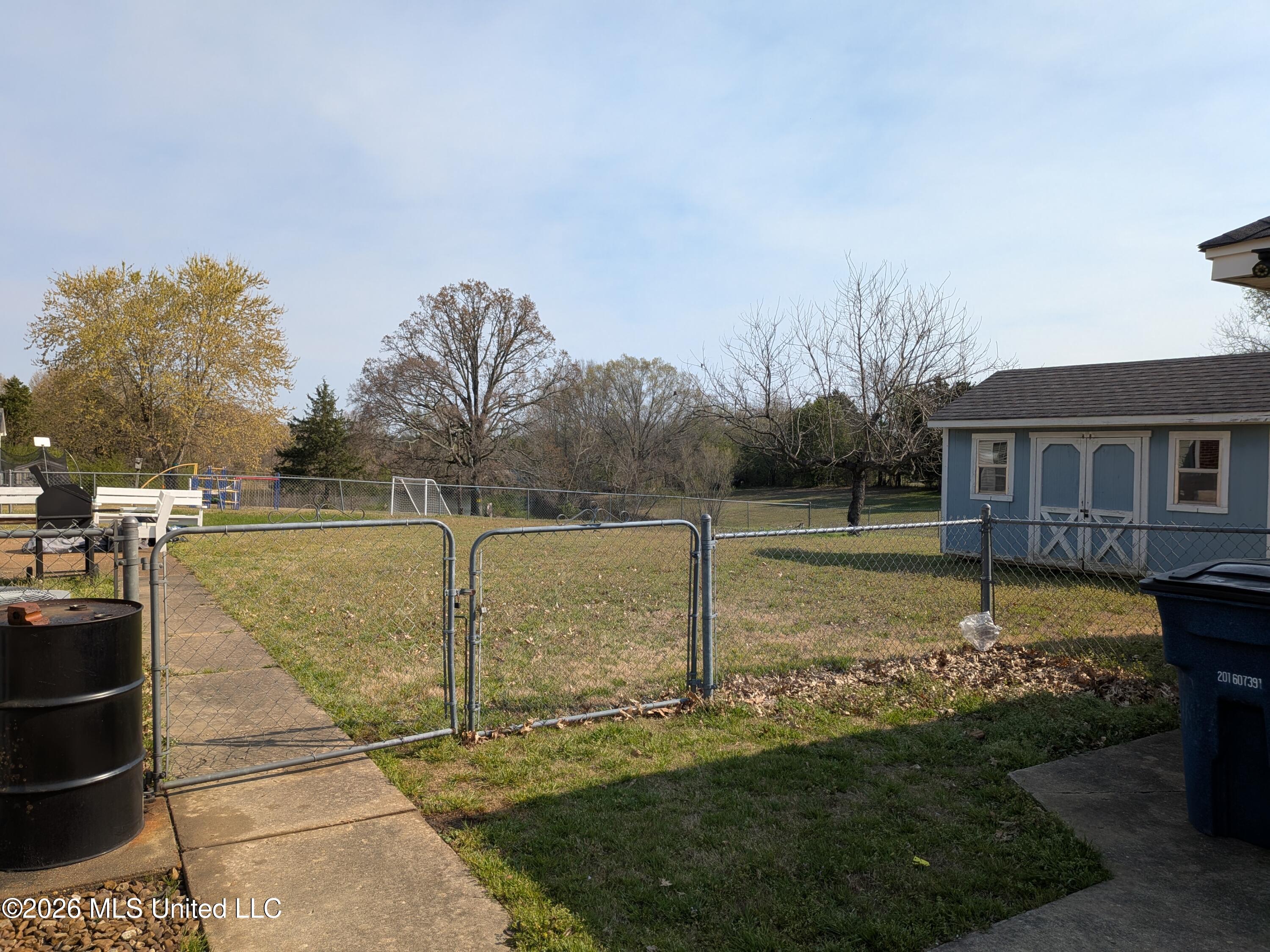6110 Nellwood Drive Property Photo 22
