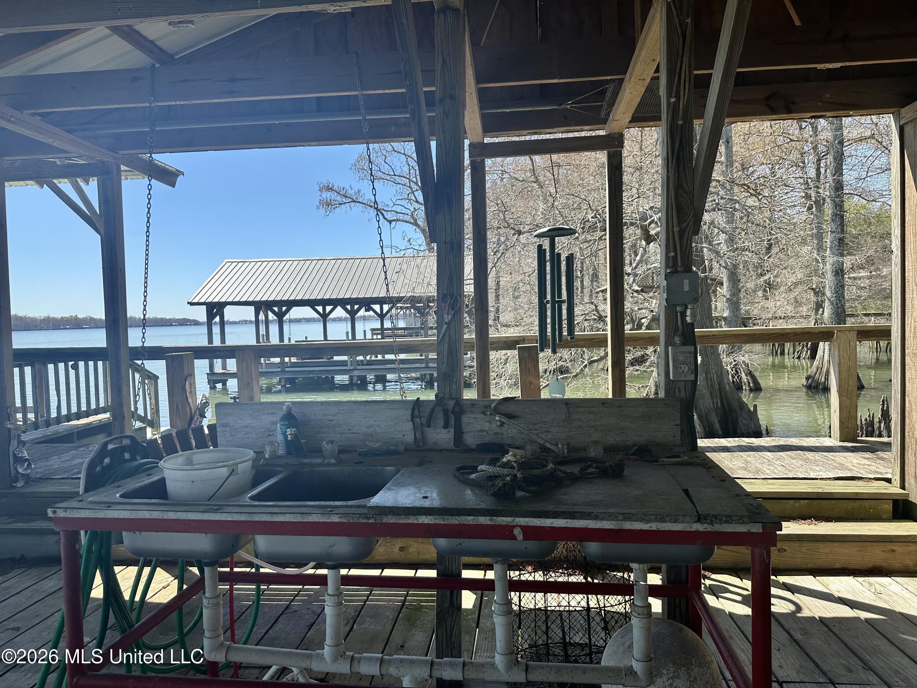 6631 Hwy 568 Property Photo 12