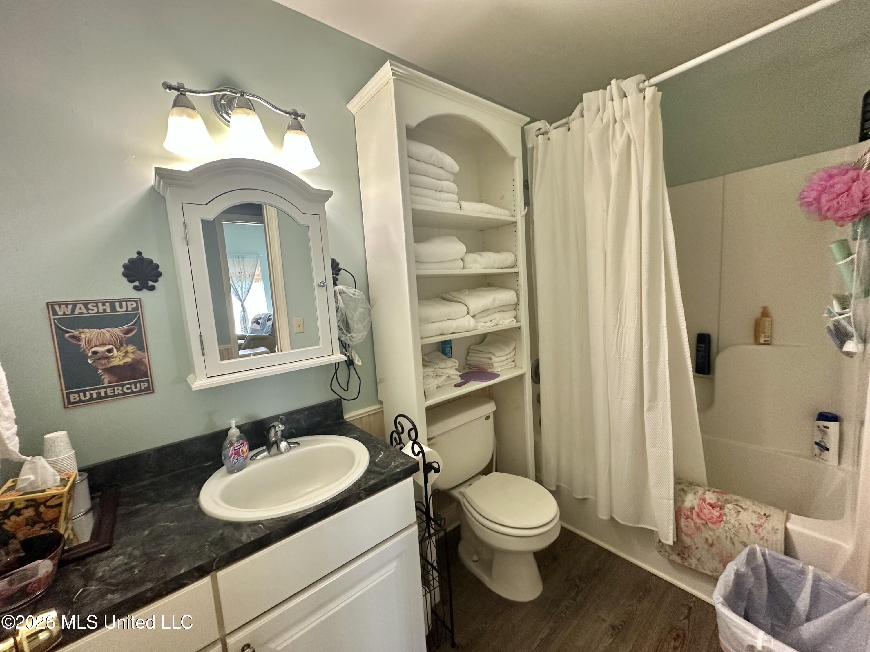 6631 Hwy 568 Property Photo 31
