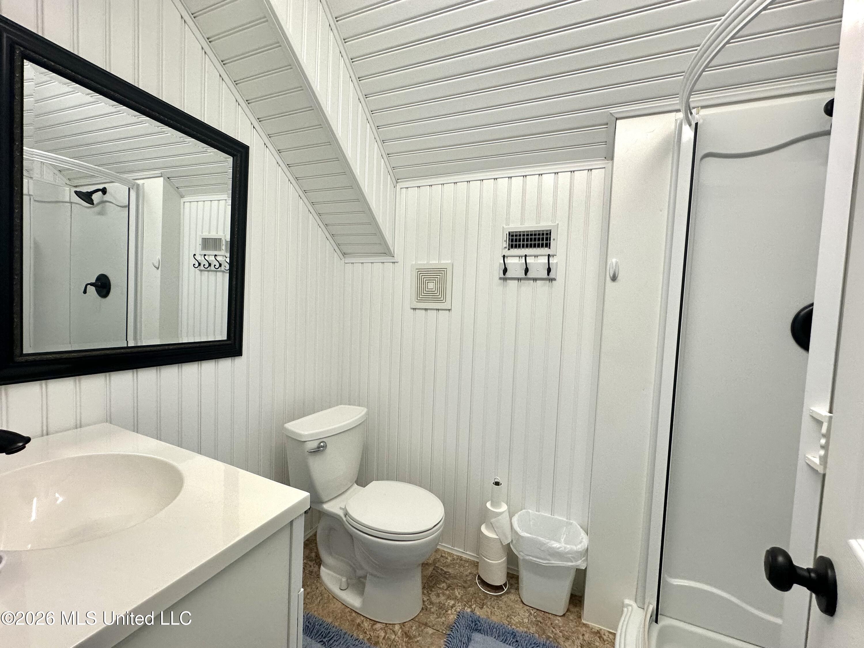 6631 Hwy 568 Property Photo 38