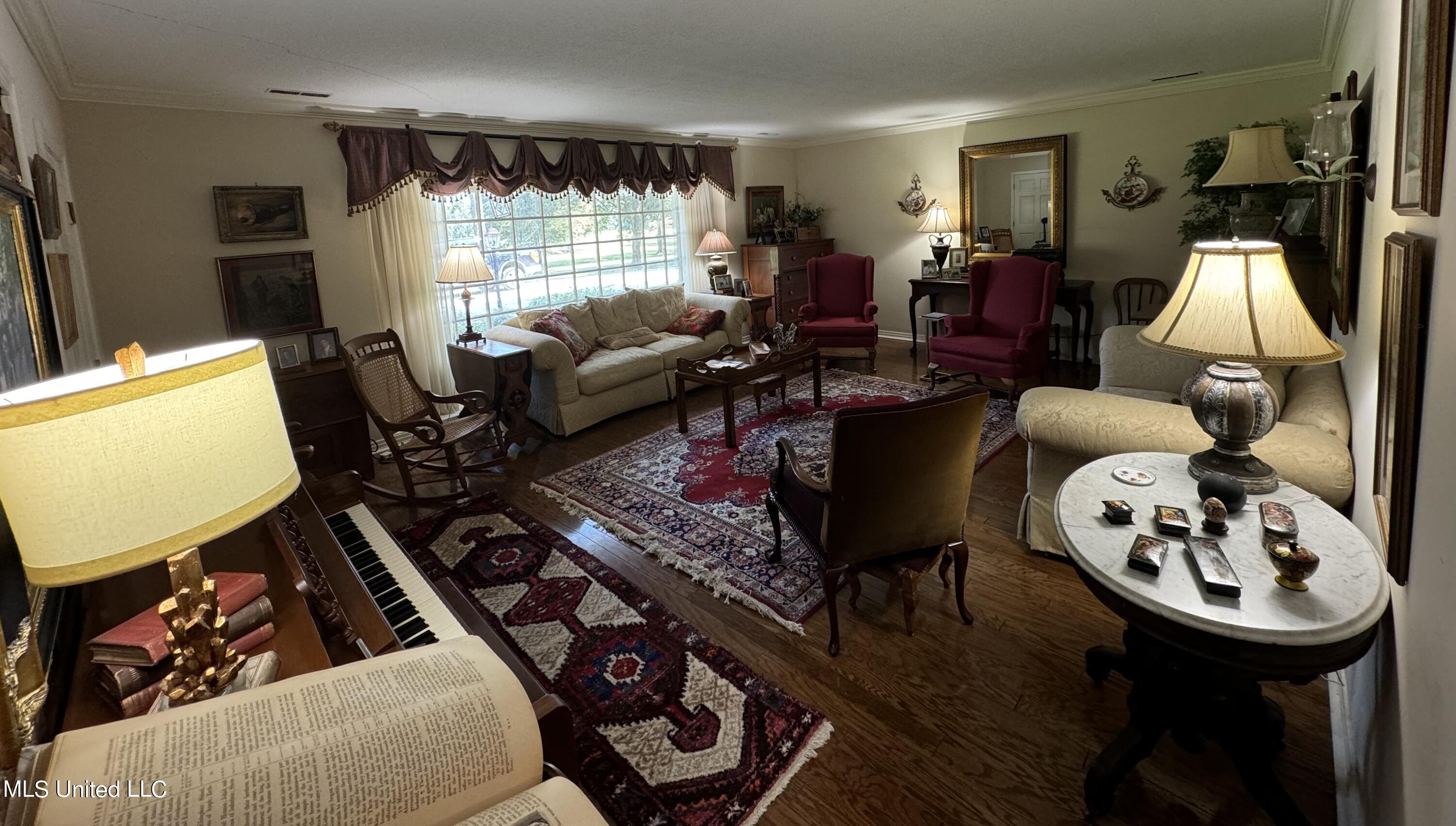 120 Ridgecrest Lane Property Photo 3