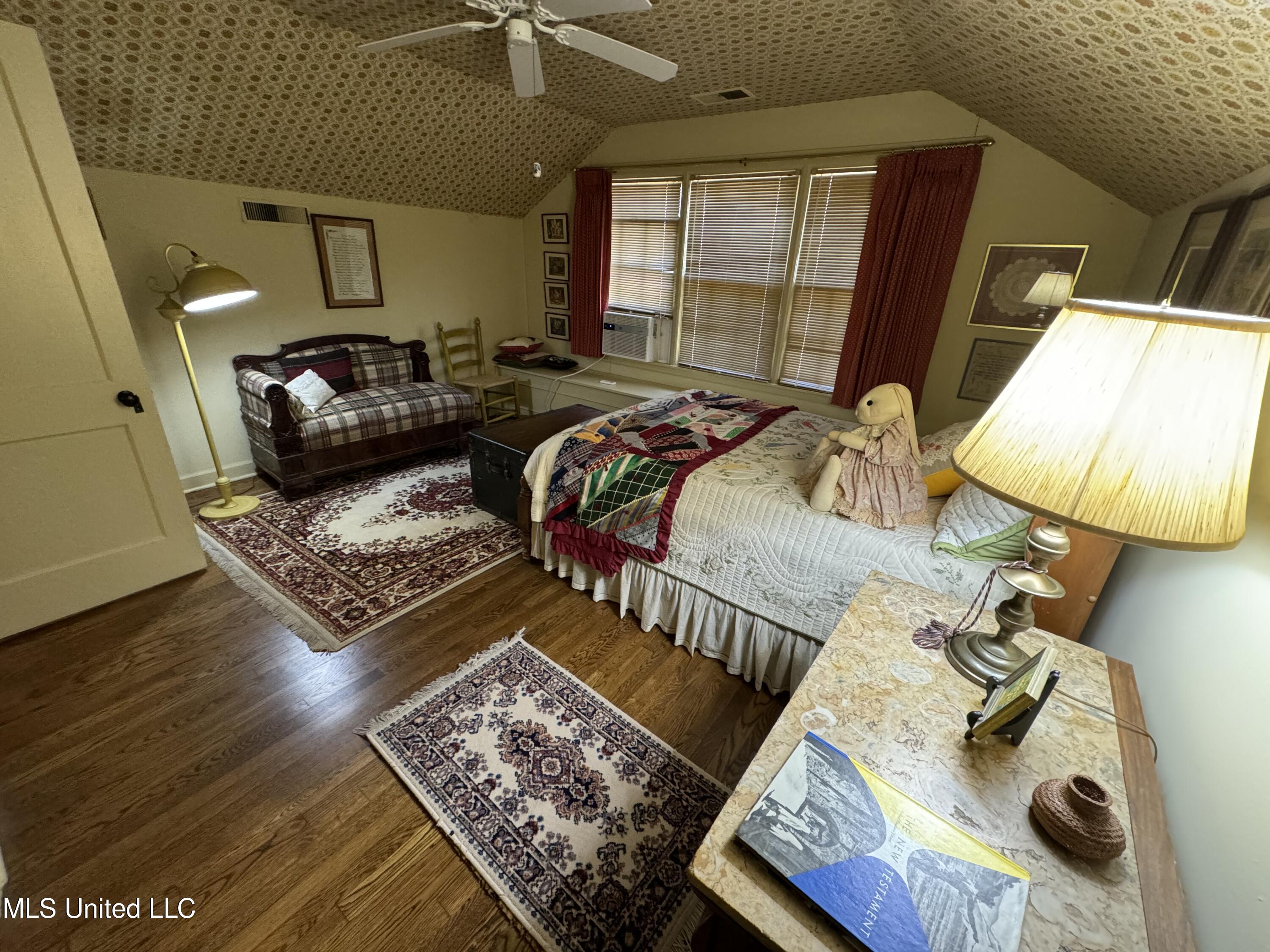120 Ridgecrest Lane Property Photo 20