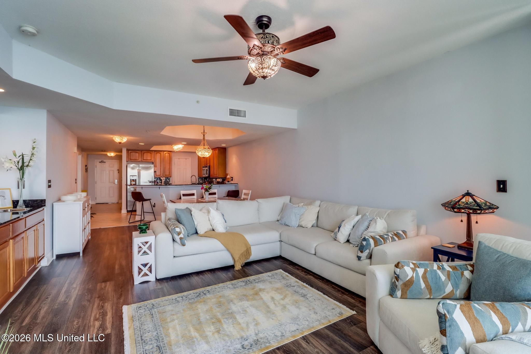 2668 Beach Boulevard Property Photo 11