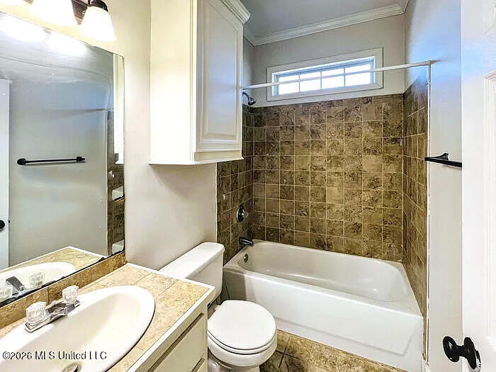 571 King Ranch Road Property Photo 8