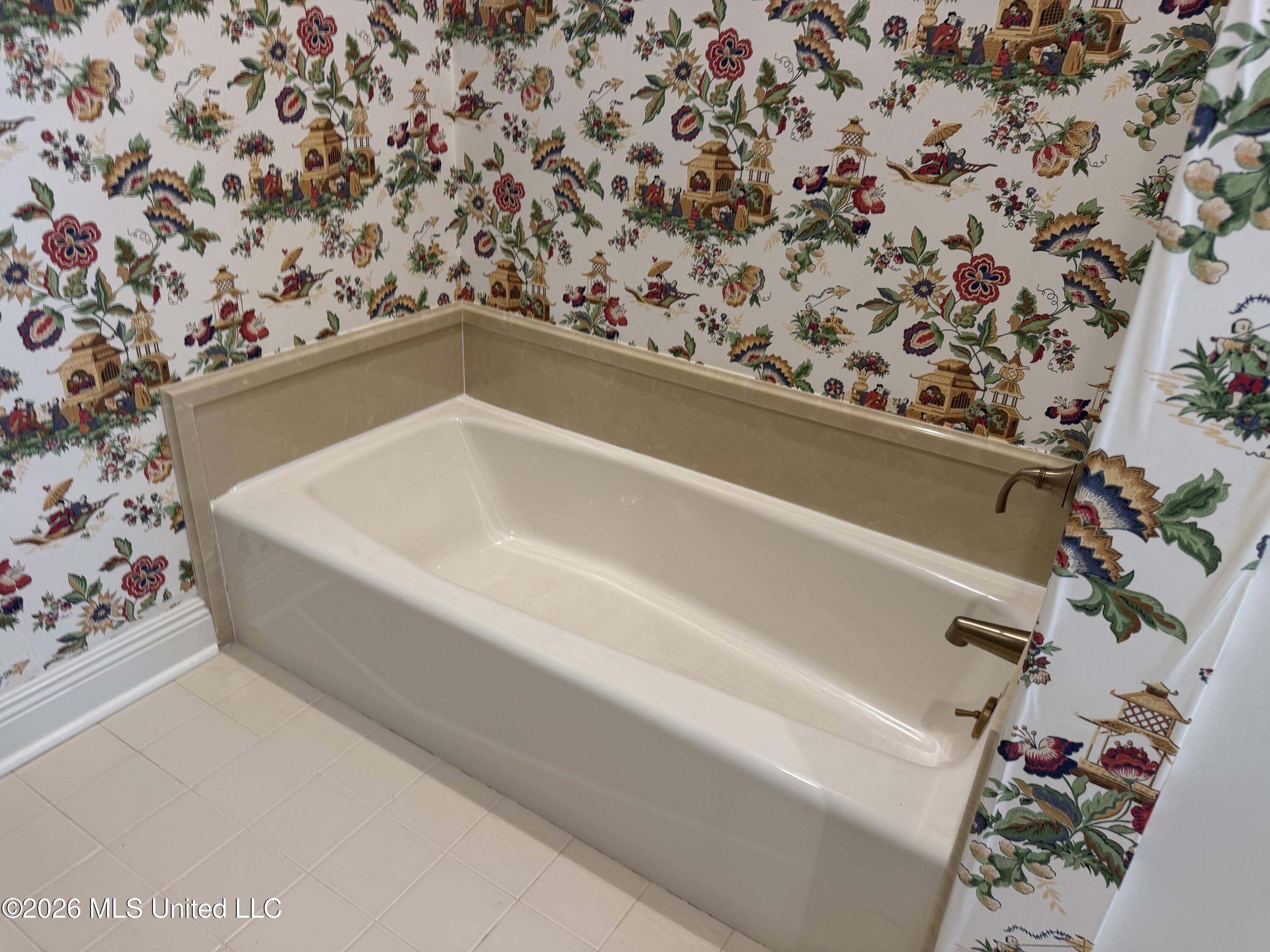 693 569 Highway Property Photo 24