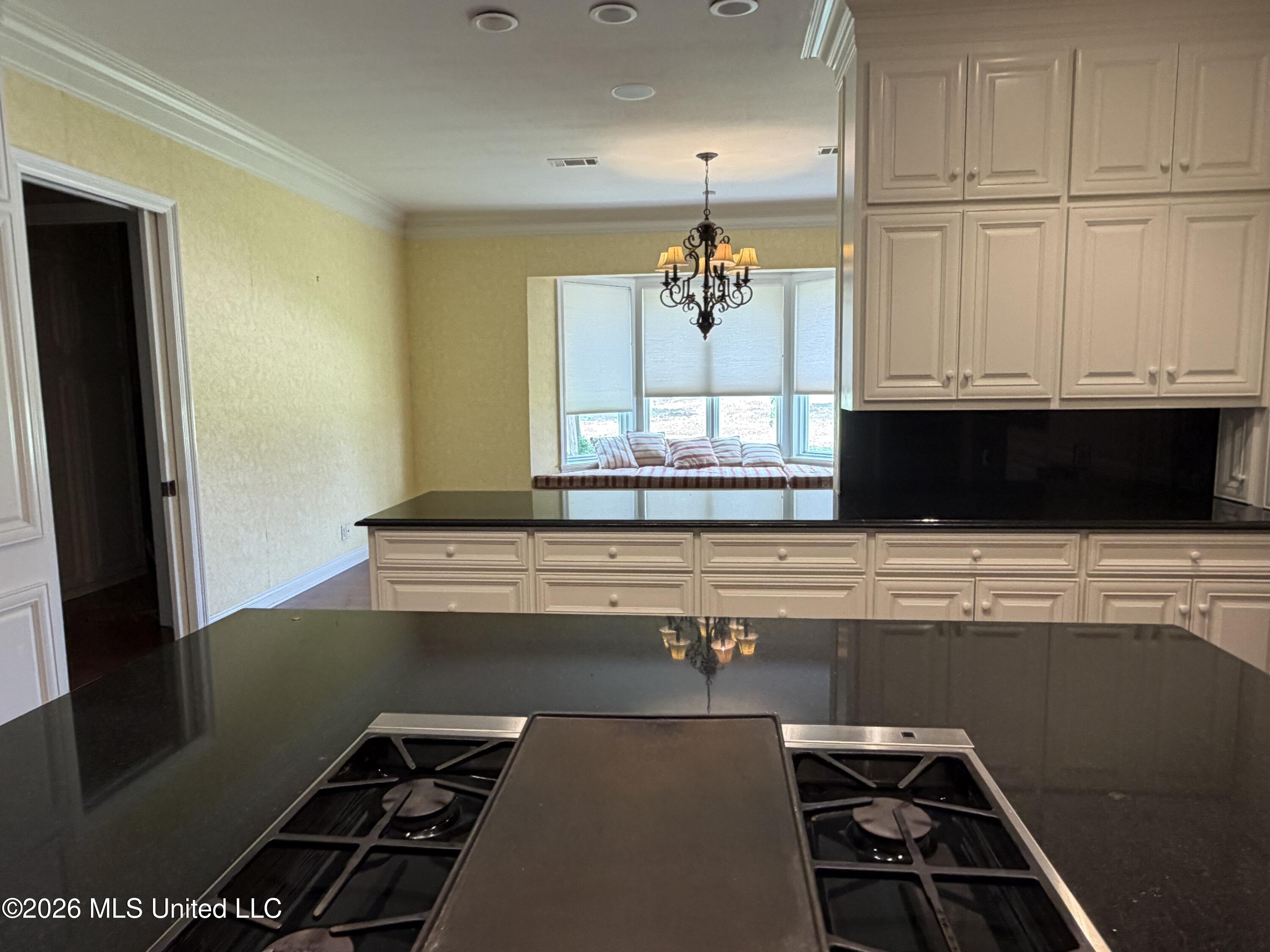 693 569 Highway Property Photo 29