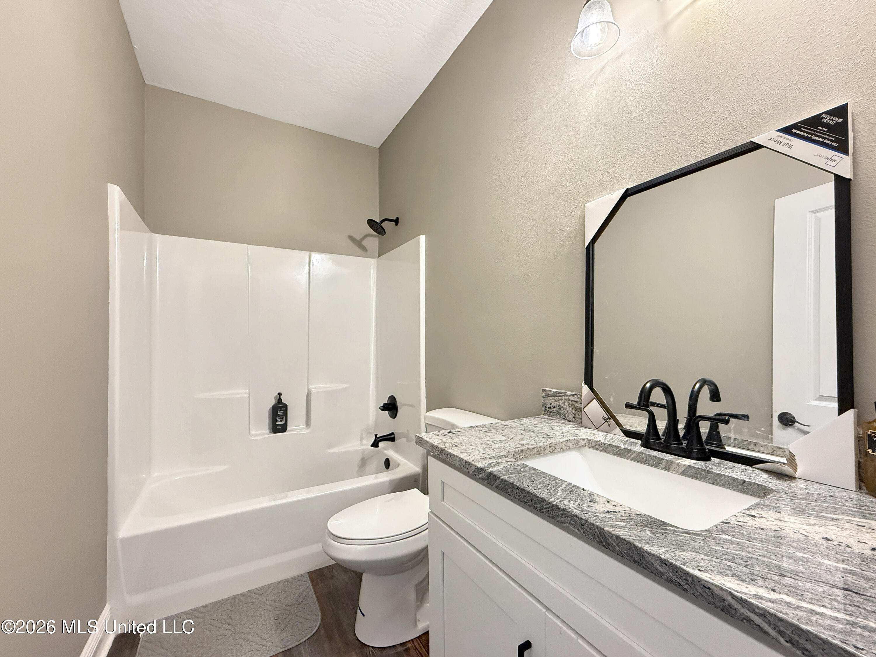 6992 N Highway 43 Property Photo 13