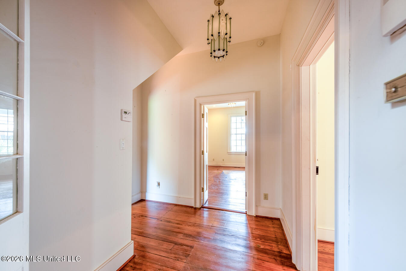606 State Street Property Photo 19