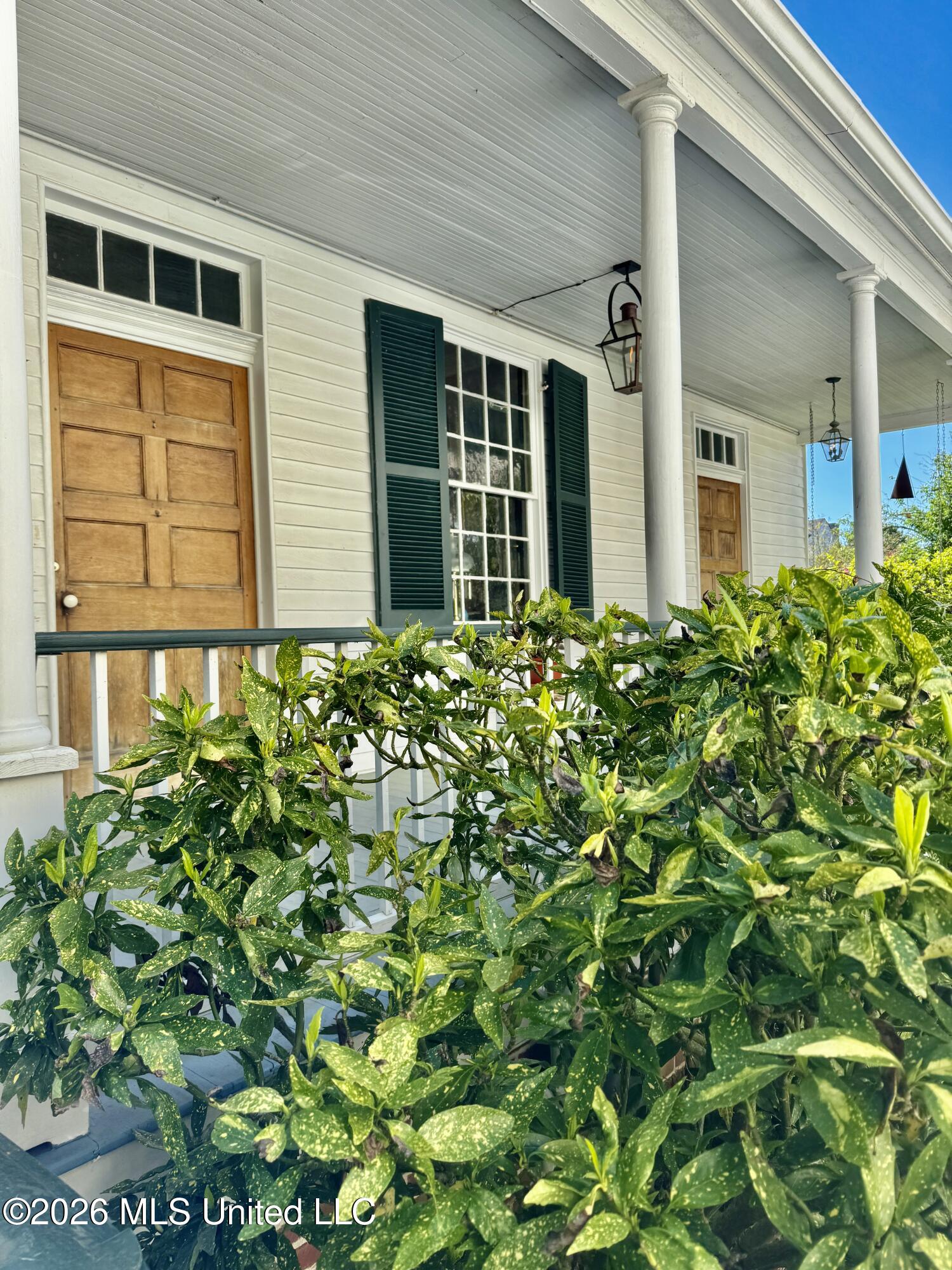 606 State Street Property Photo 28