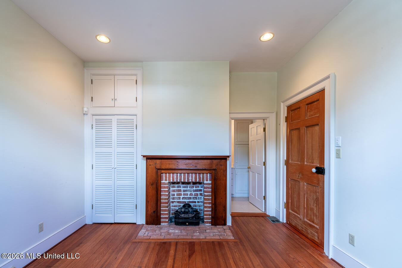606 State Street Property Photo 31