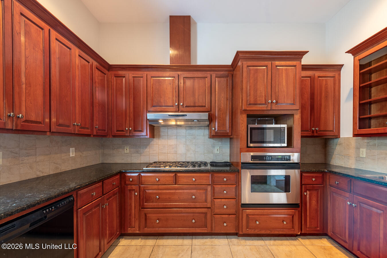 606 State Street Property Photo 41