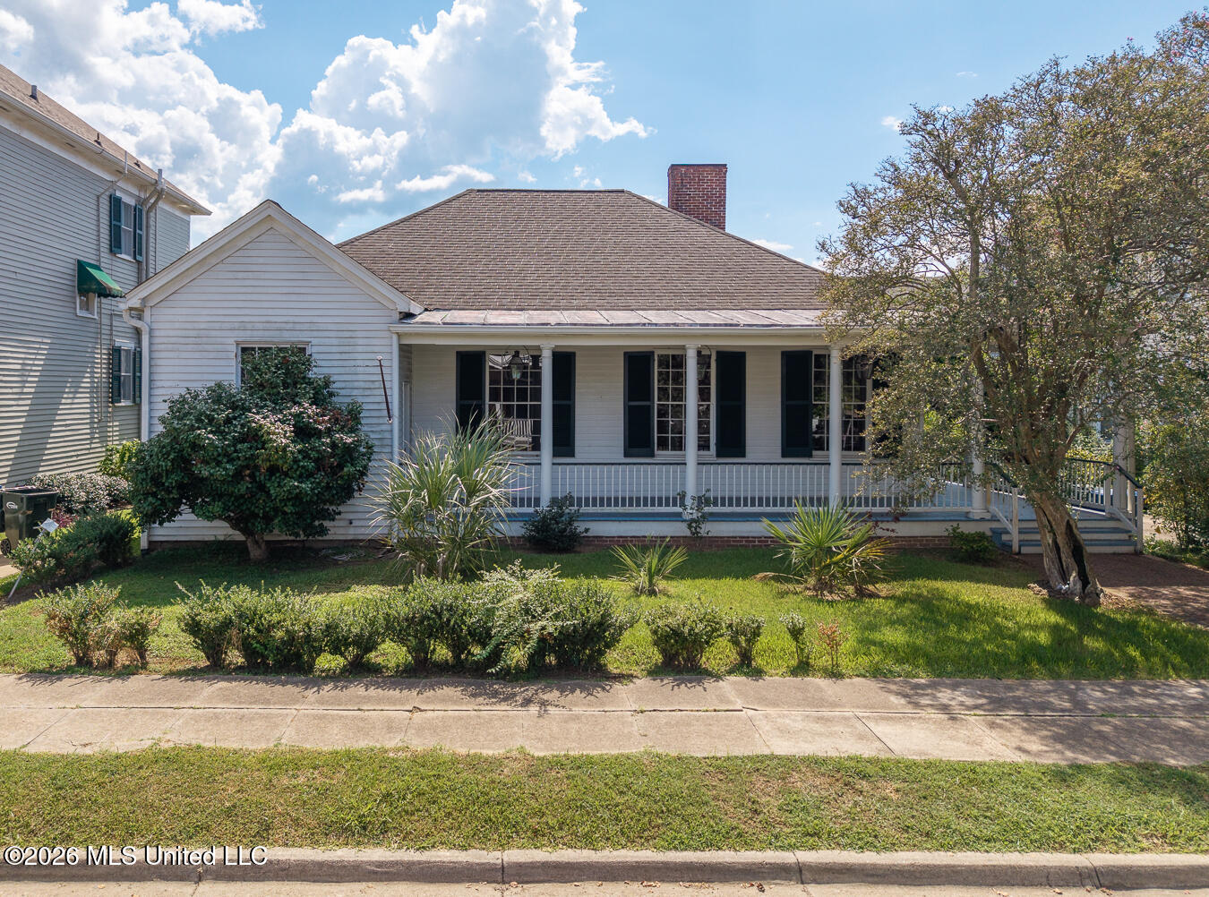 606 State Street Property Photo 44