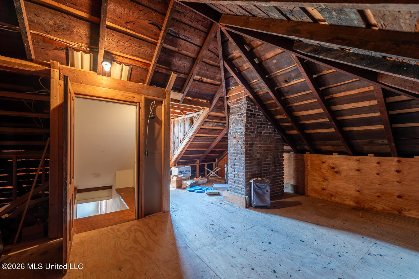606 State Street Property Photo 50