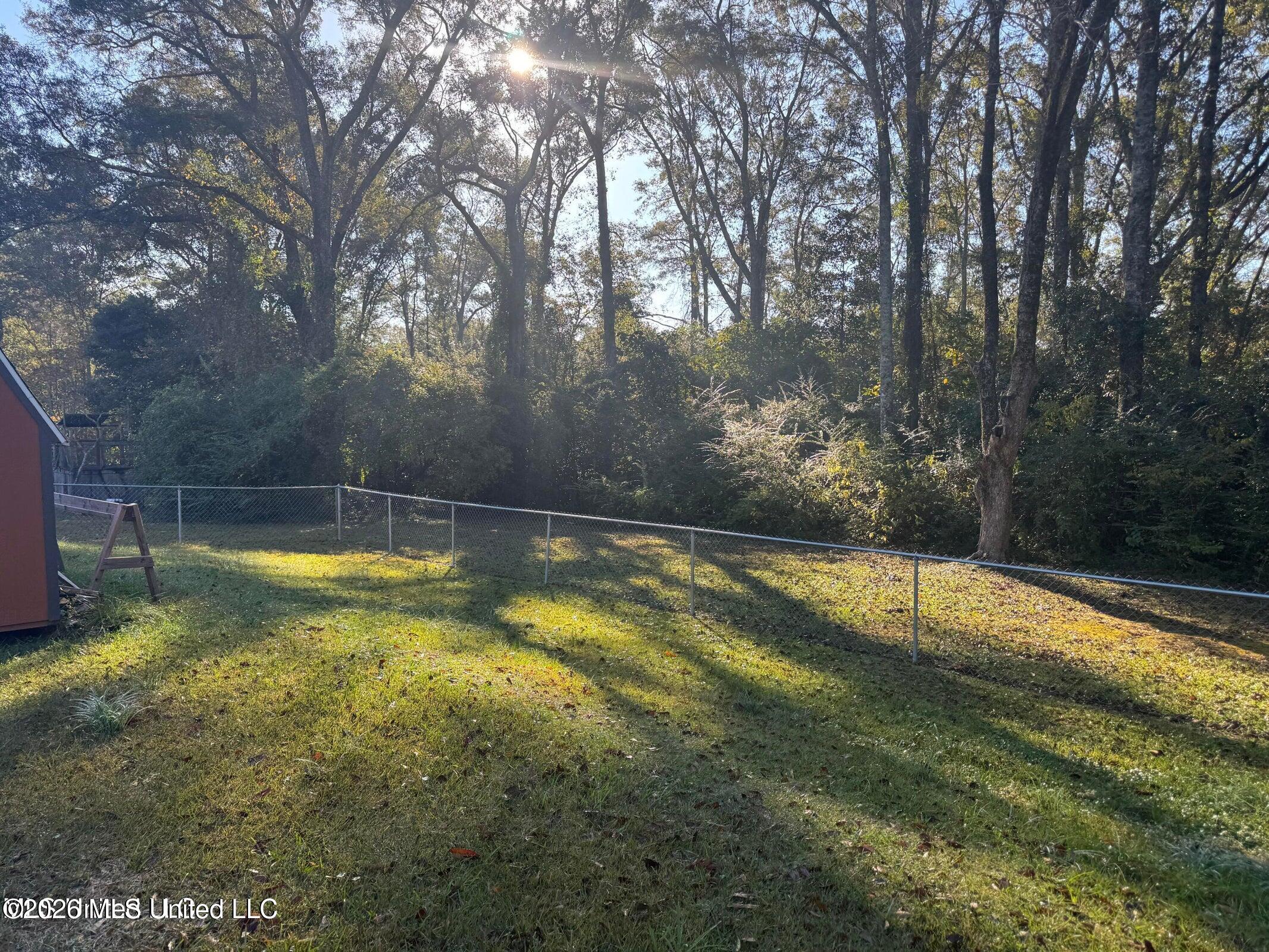 916 E College Avenue Property Photo 14