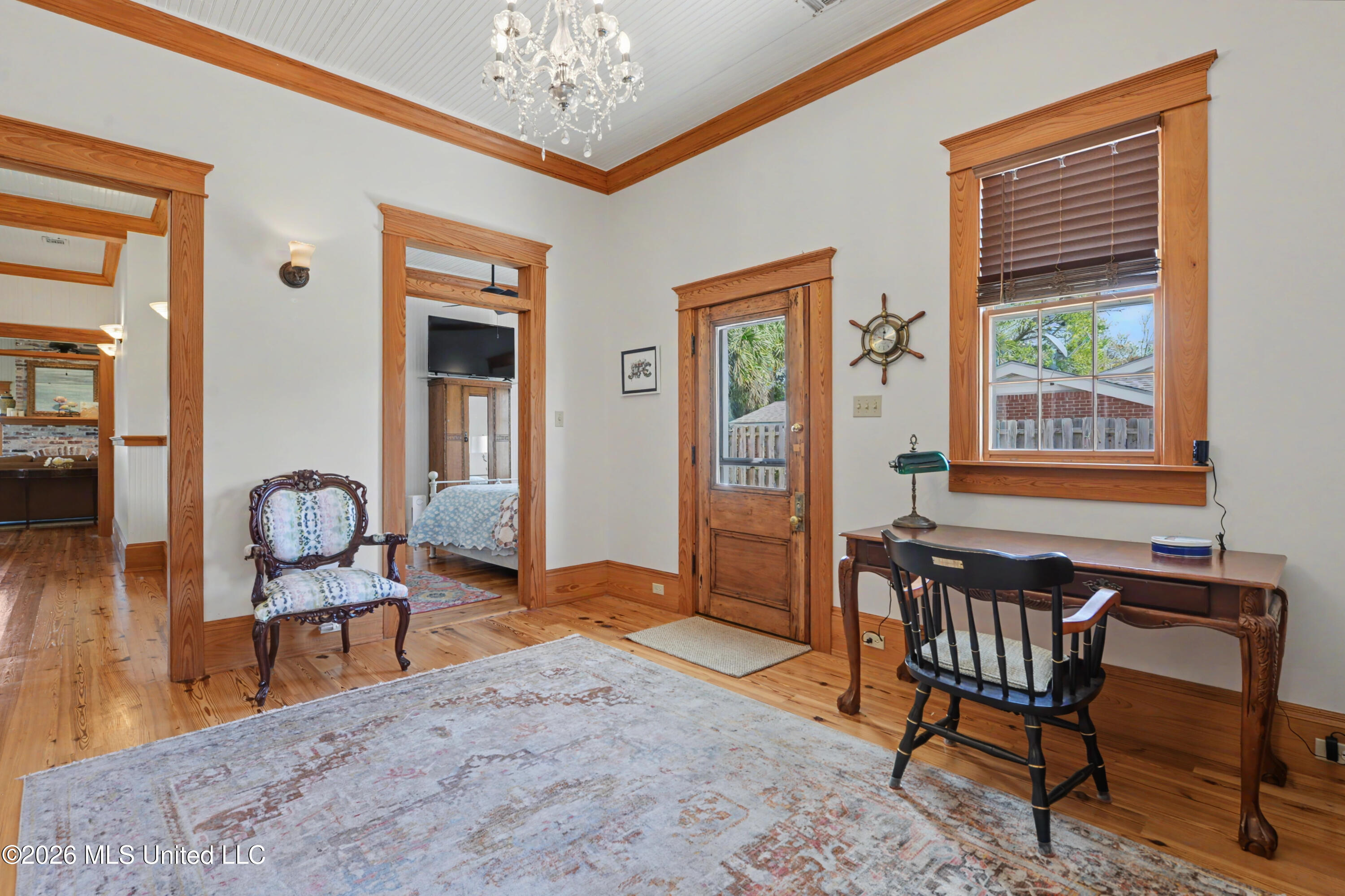 405 Carroll Avenue Property Photo 8