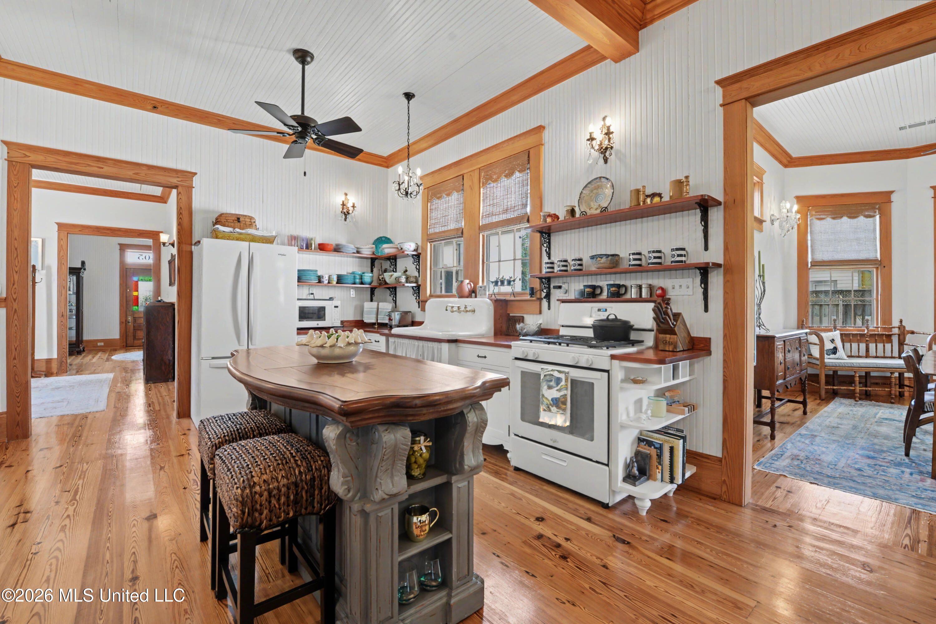 405 Carroll Avenue Property Photo 15