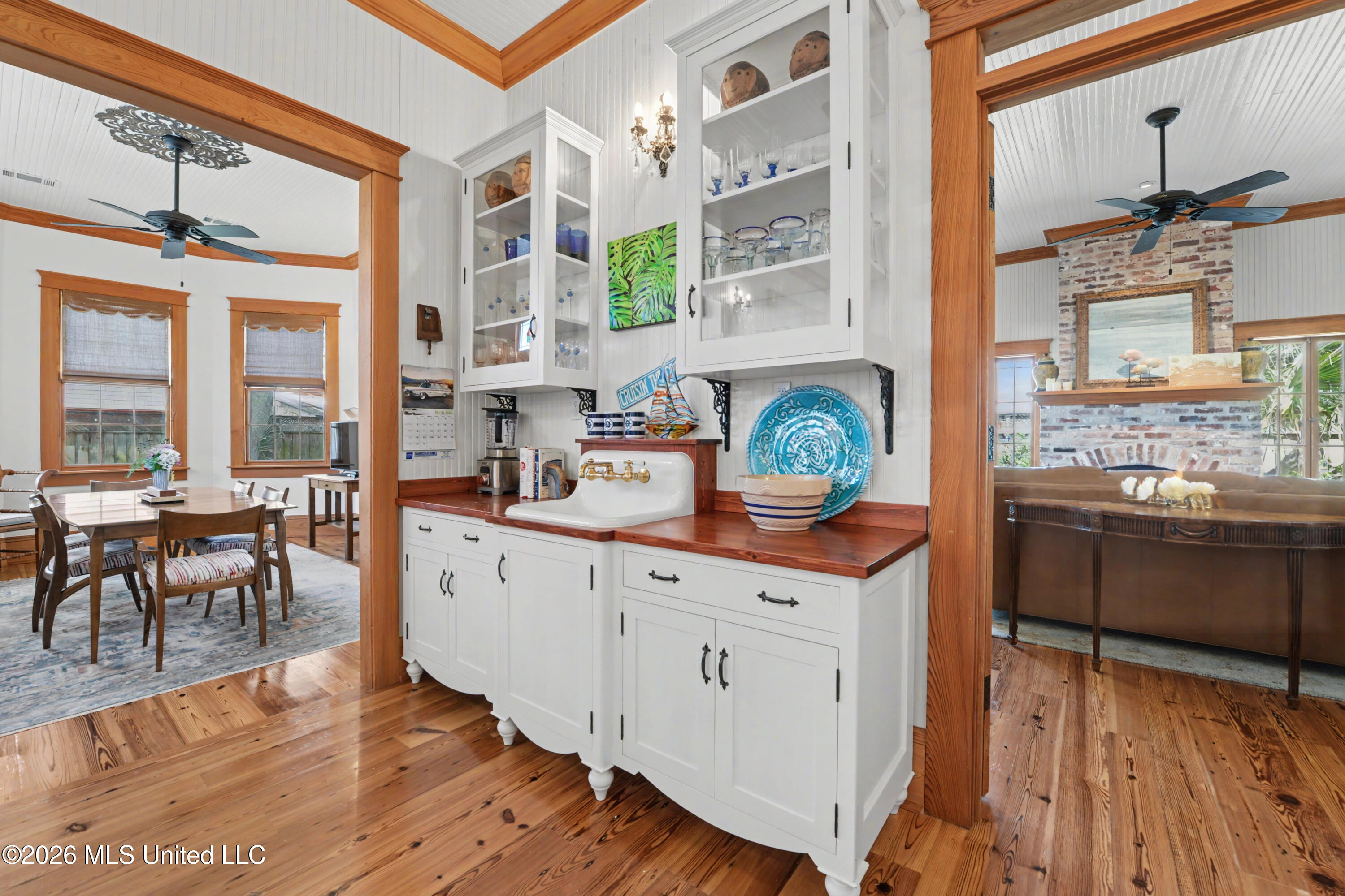 405 Carroll Avenue Property Photo 16